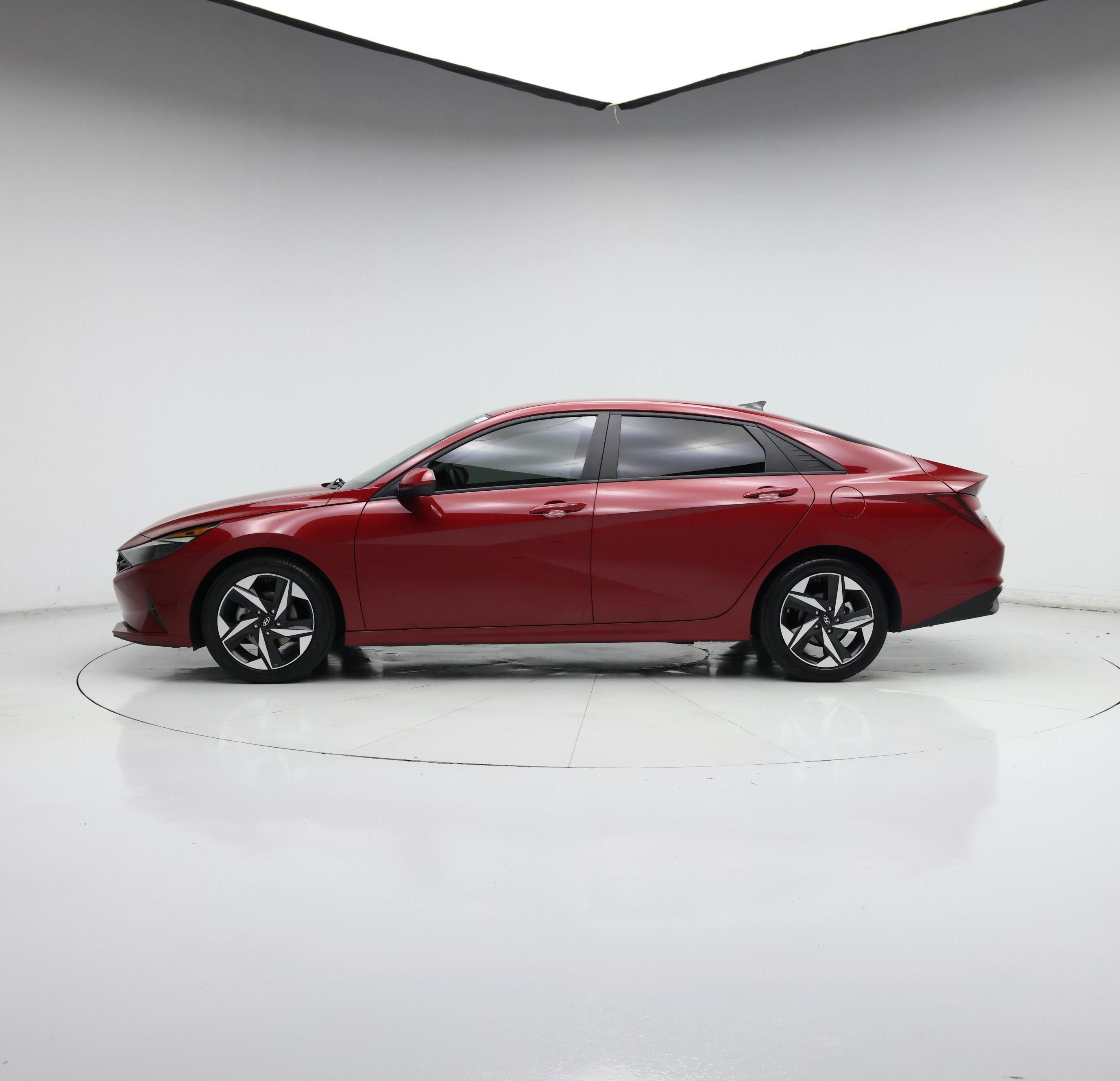 Thumbnail: 2023 Hyundai Elantra - 3