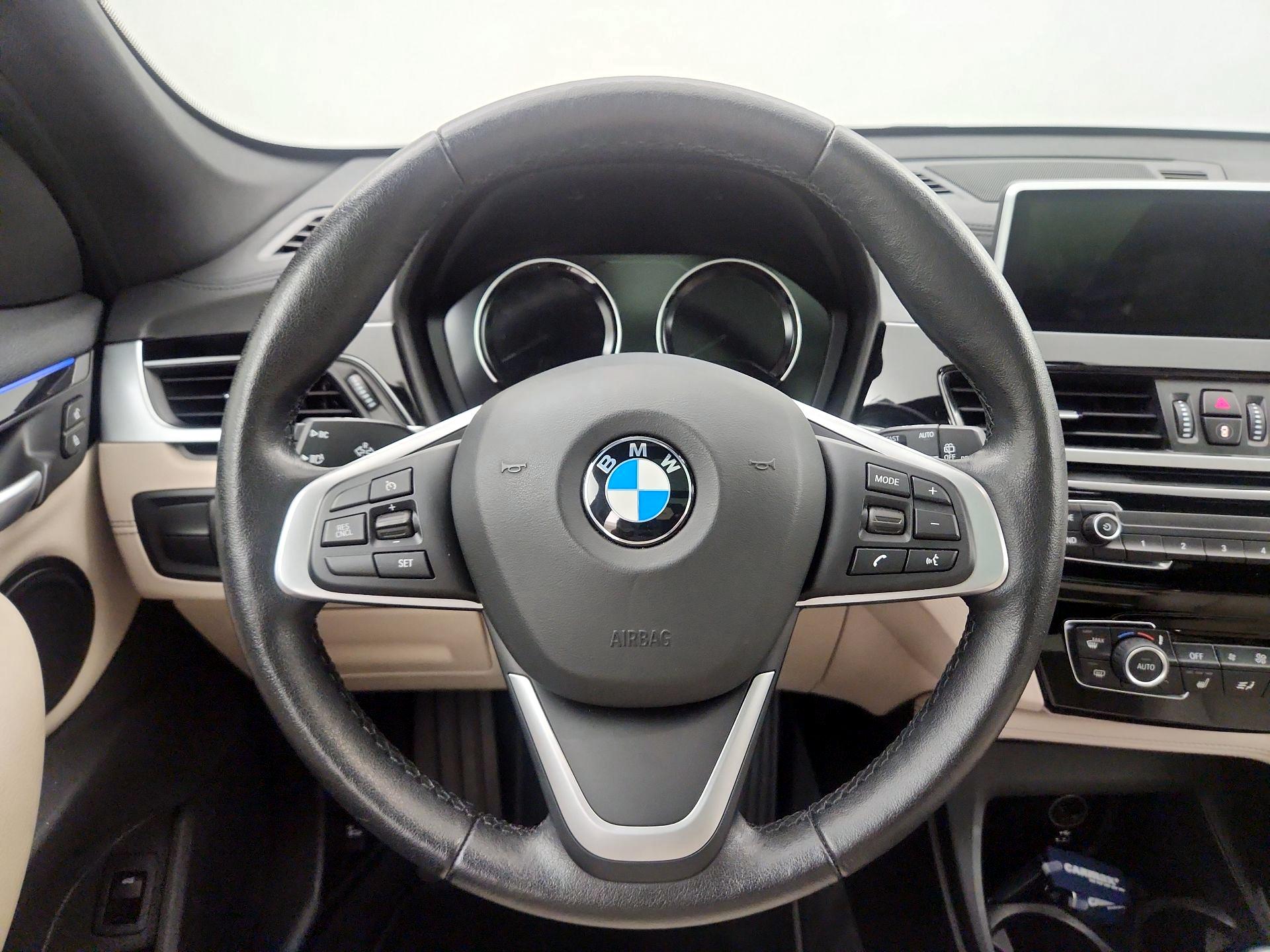 Thumbnail: 2021 BMW X1 - 10