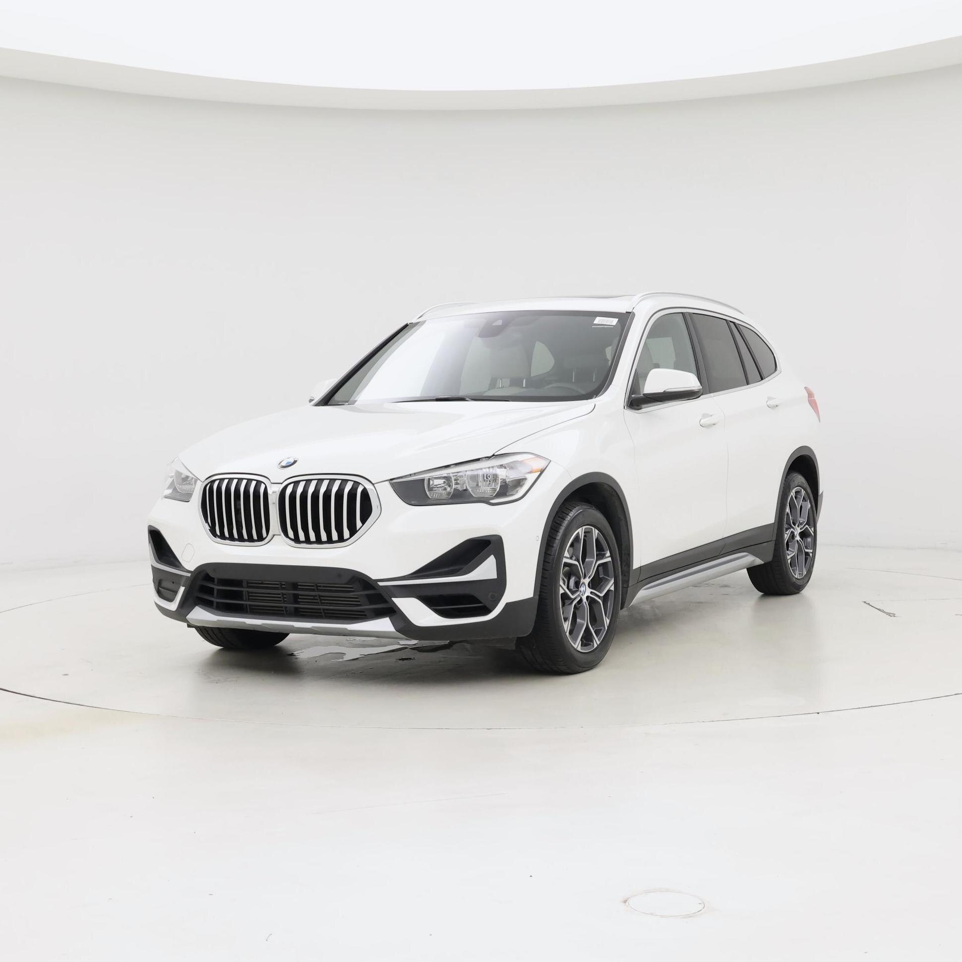 Thumbnail: 2021 BMW X1 - 4