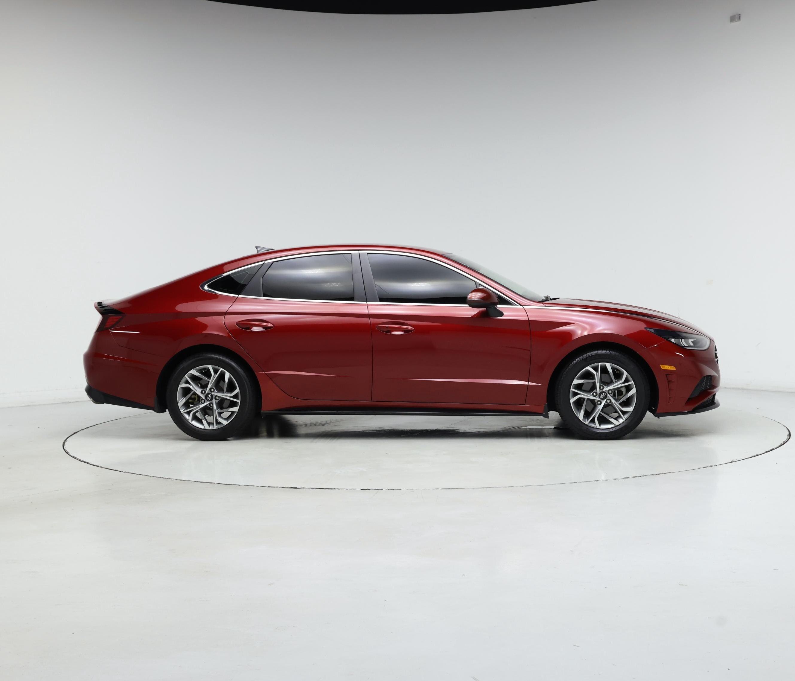 Thumbnail: 2023 Hyundai Sonata - 7