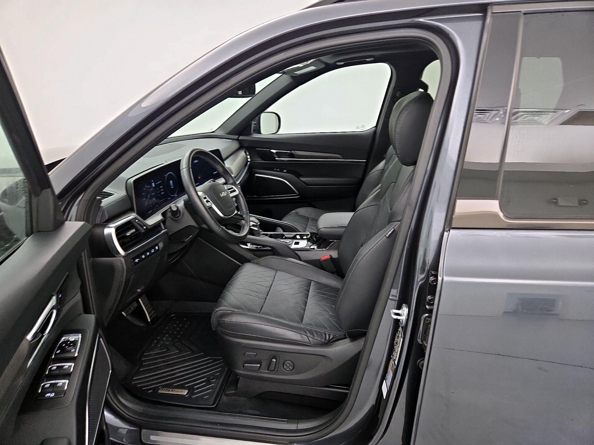 Thumbnail: 2024 Kia Telluride - 11