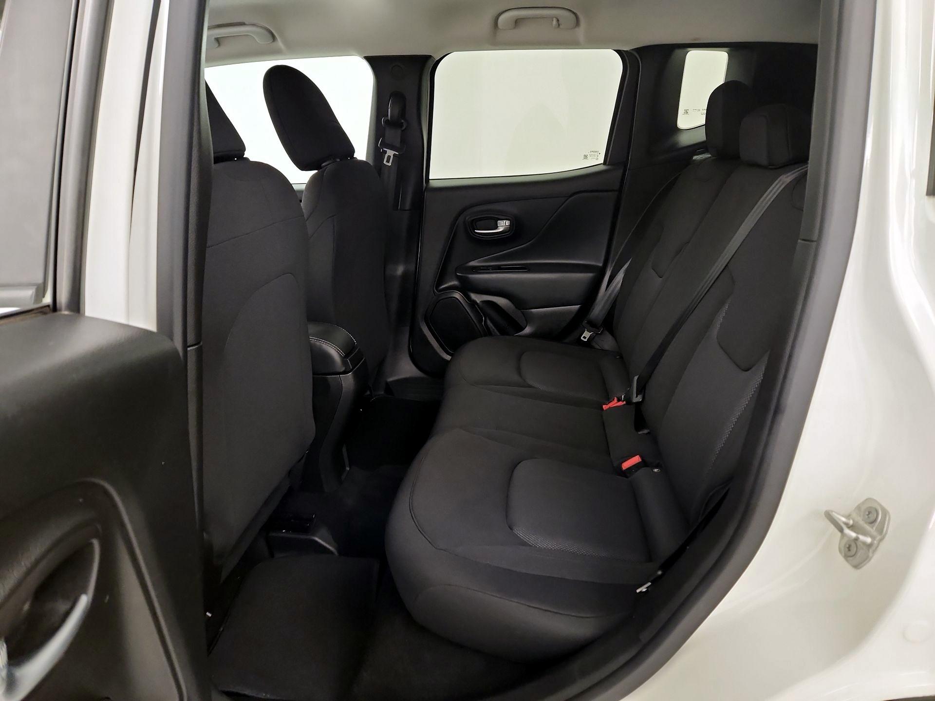 Thumbnail: 2022 Jeep Renegade - 20