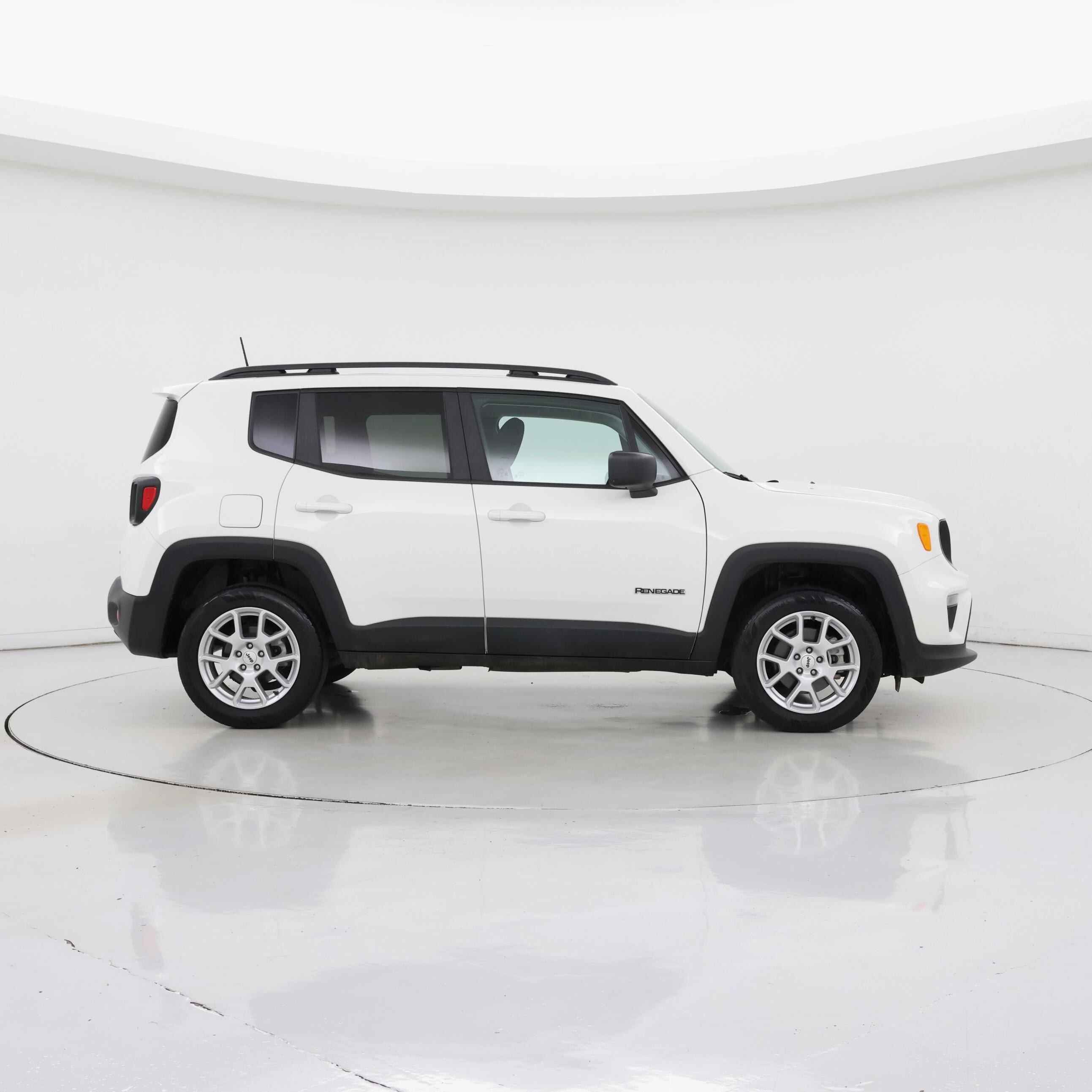 Thumbnail: 2022 Jeep Renegade - 7