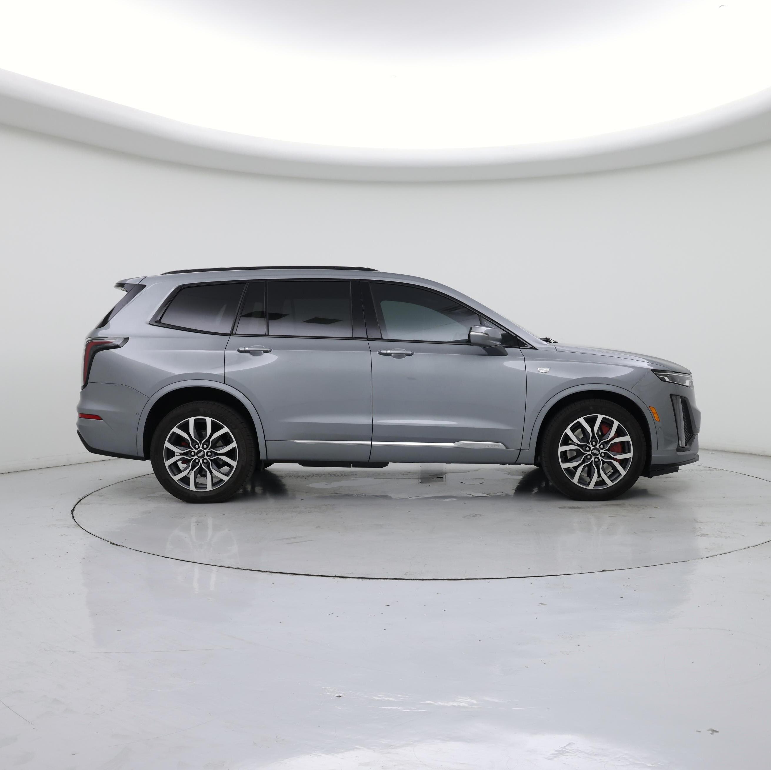 Thumbnail: 2023 Cadillac XT6 - 7