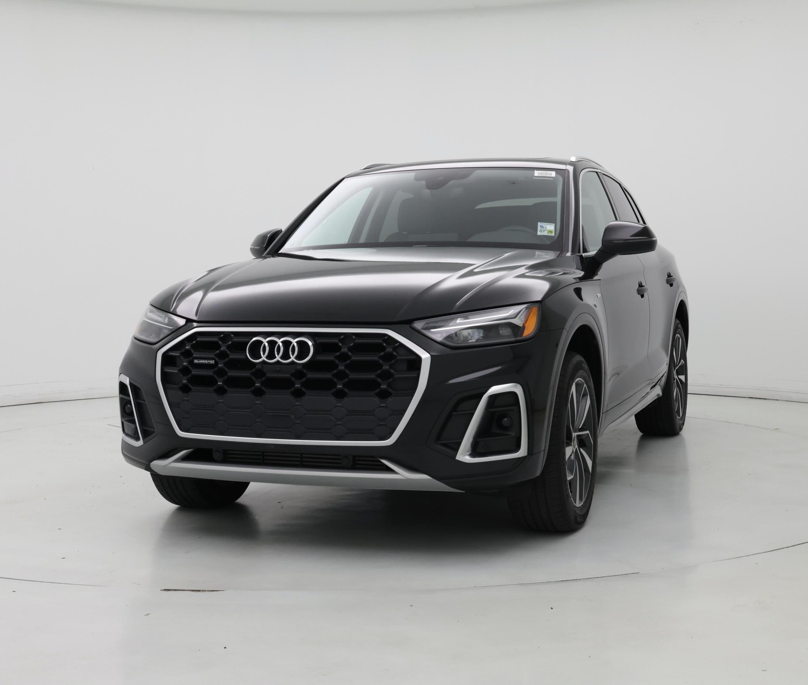Thumbnail: 2023 Audi Q5 - 4