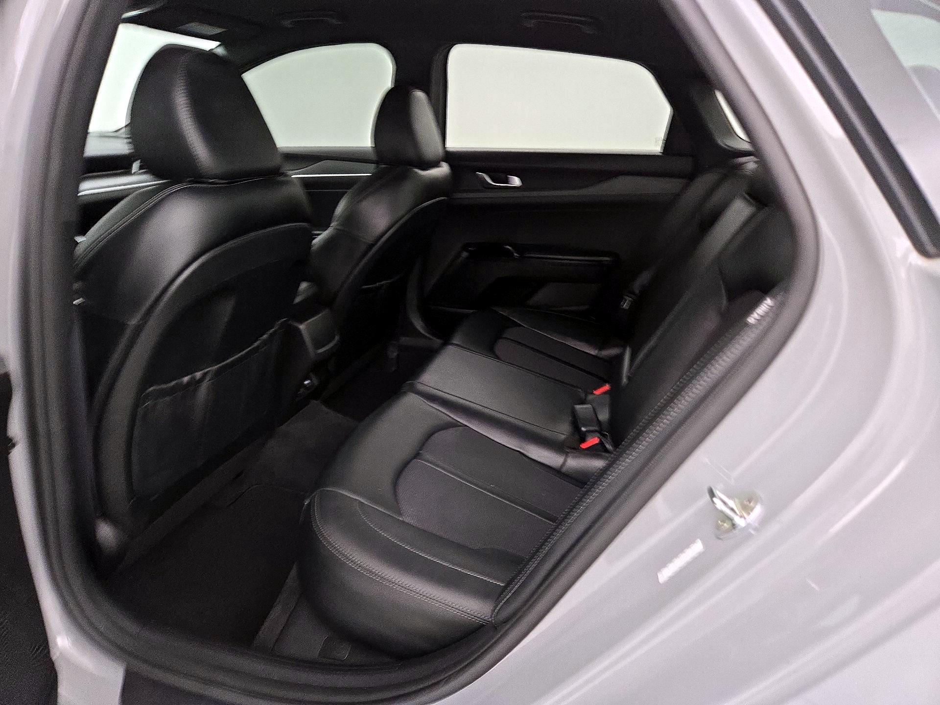 Thumbnail: 2021 Kia K5 - 19