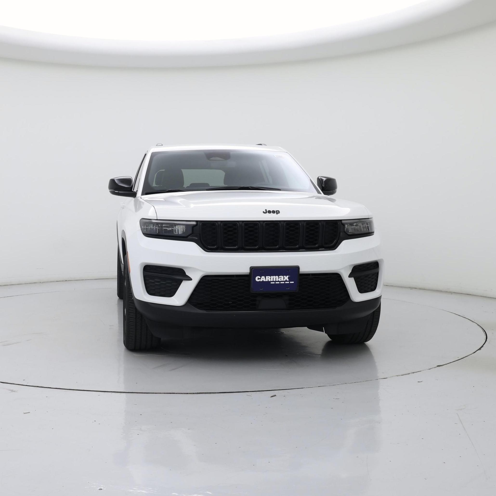 Thumbnail: 2023 Jeep Grand Cherokee - 5