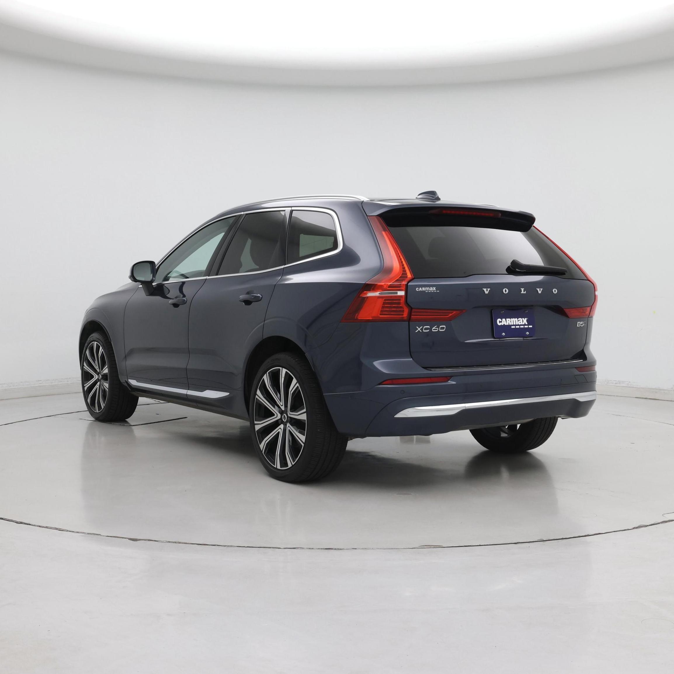 Thumbnail: 2023 Volvo XC60 - 2