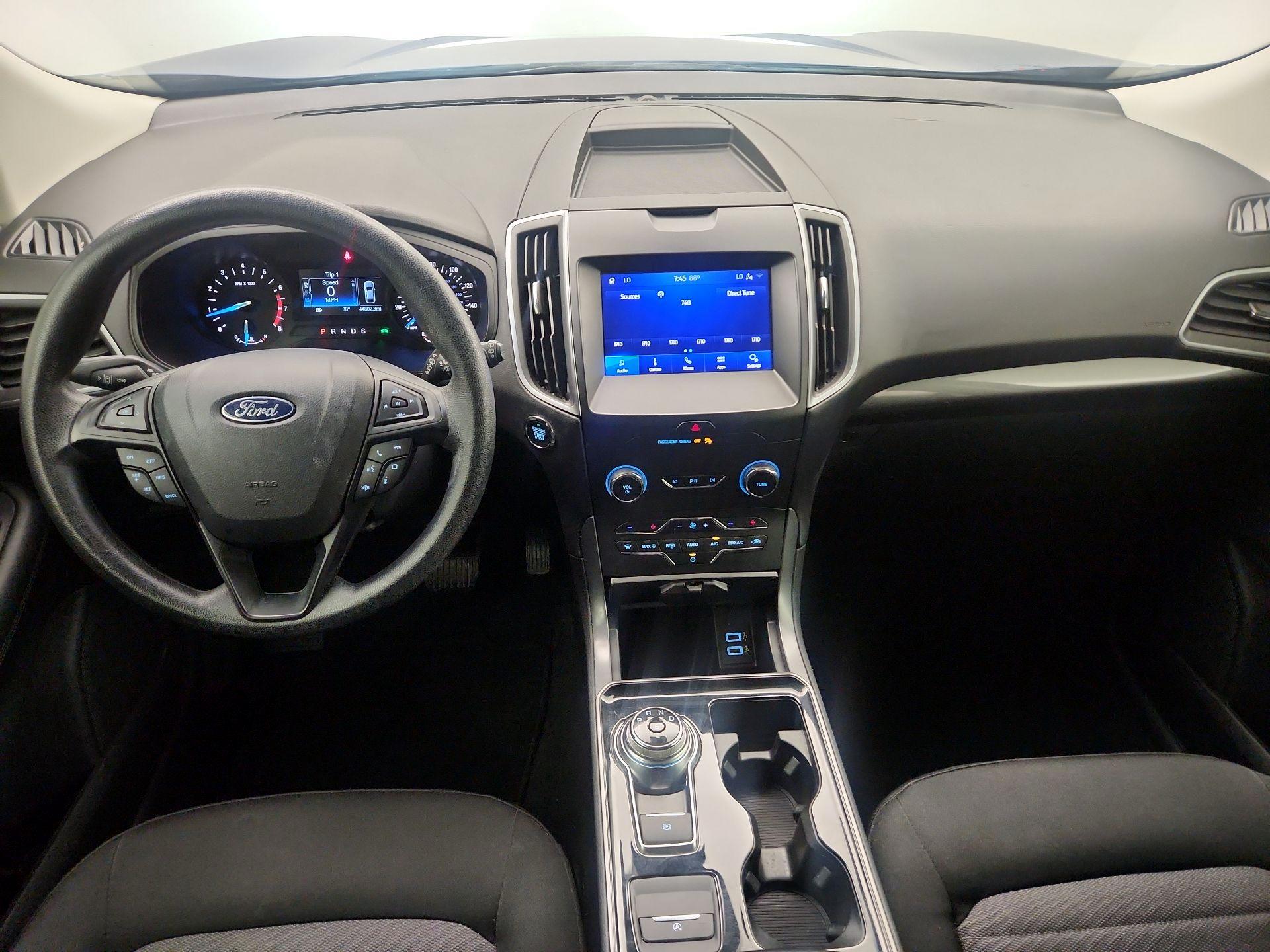 Thumbnail: 2020 Ford Edge - 9
