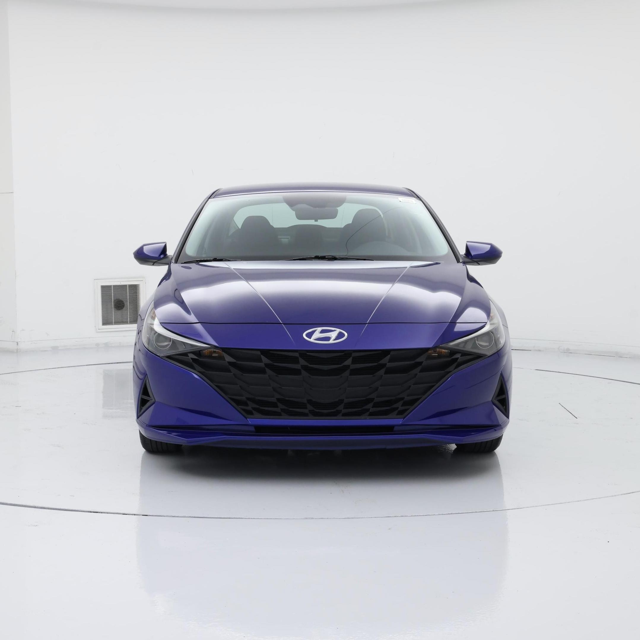 Thumbnail: 2023 Hyundai Elantra - 5
