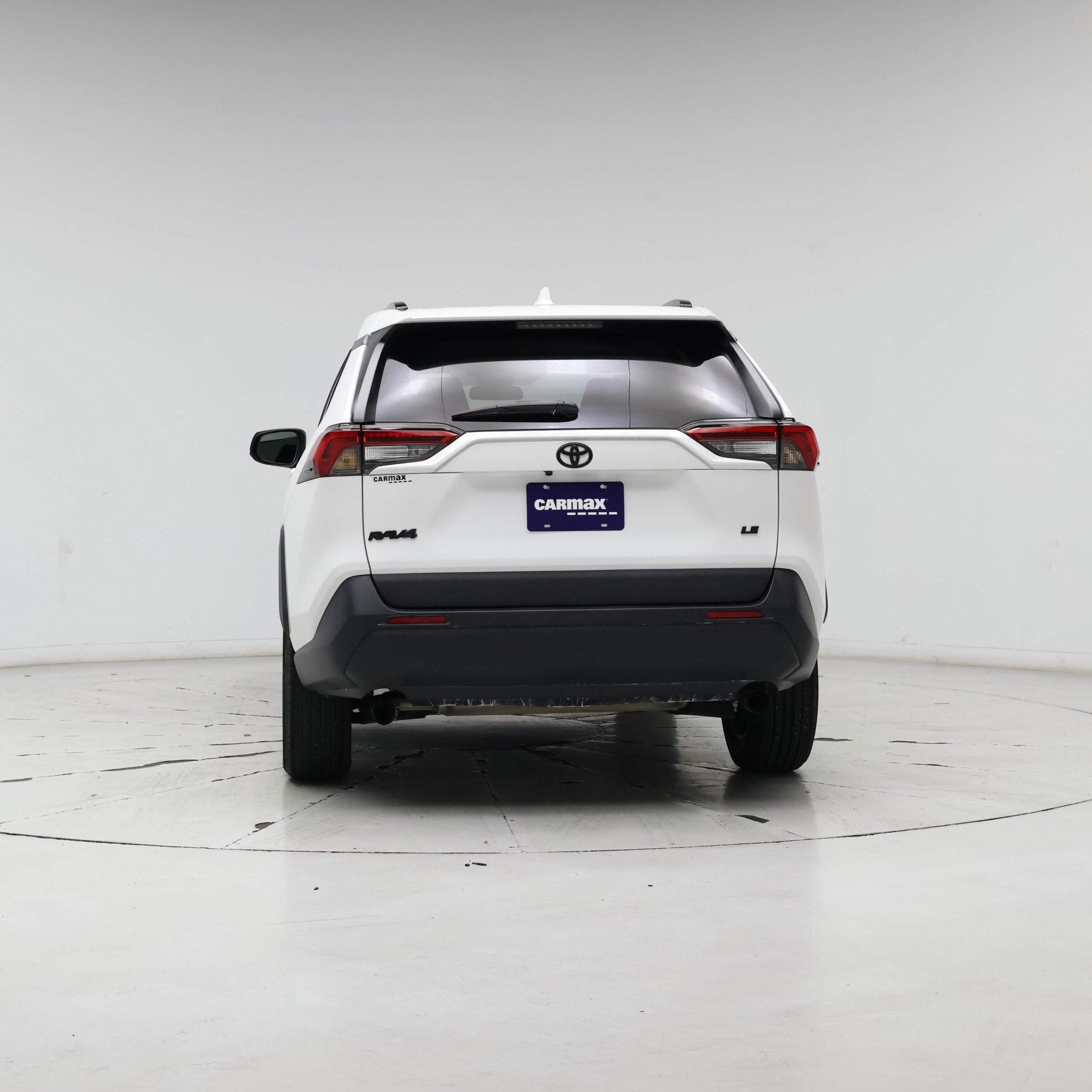 Thumbnail: 2021 Toyota RAV4 - 6