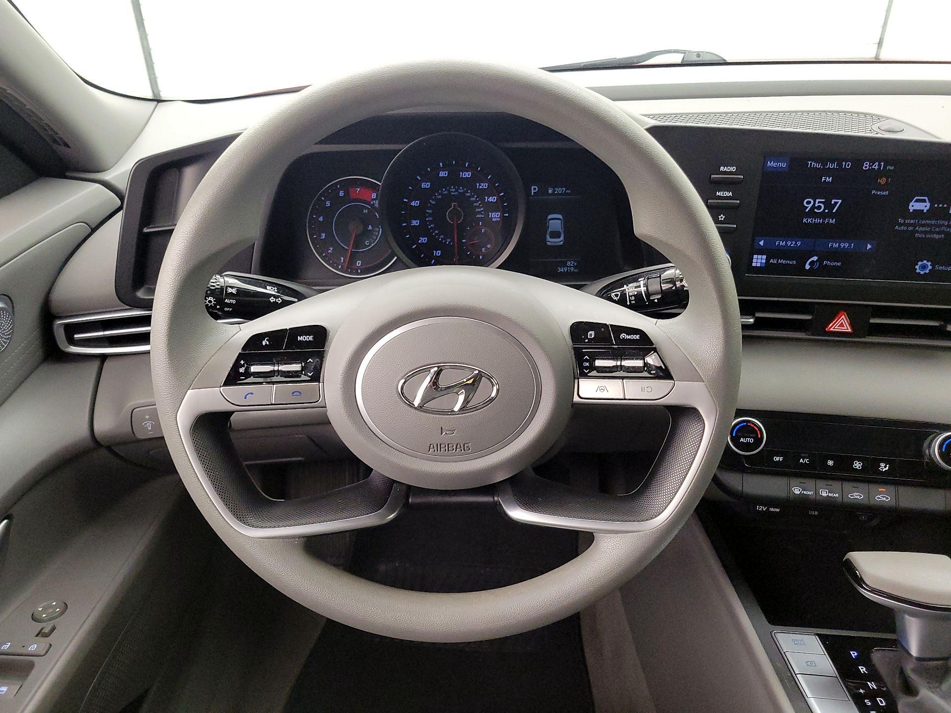 Thumbnail: 2023 Hyundai Elantra - 10