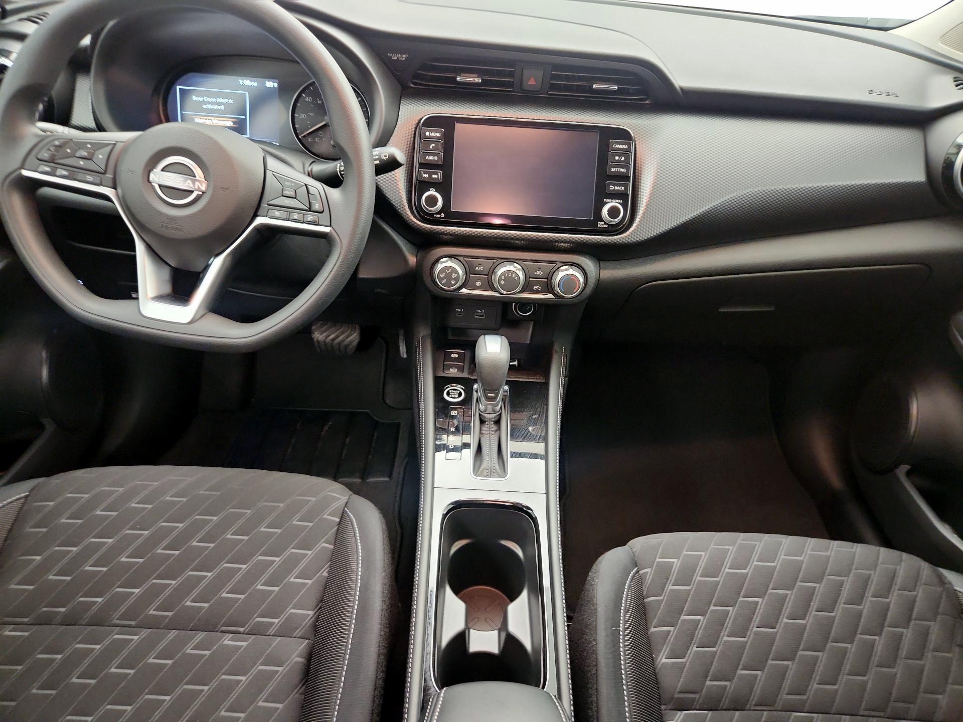 Thumbnail: 2023 Nissan Kicks - 9