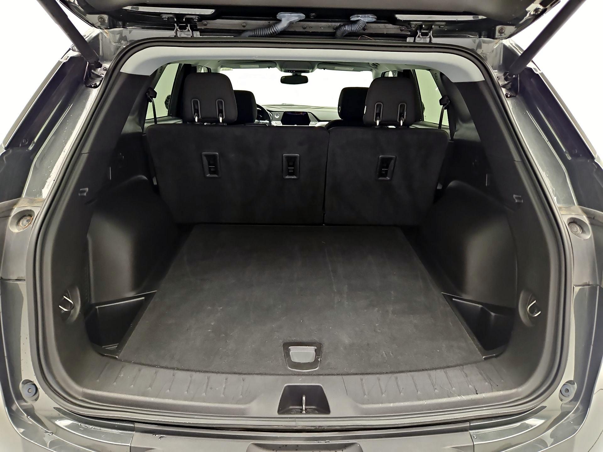 Thumbnail: 2019 Chevrolet Blazer - 18