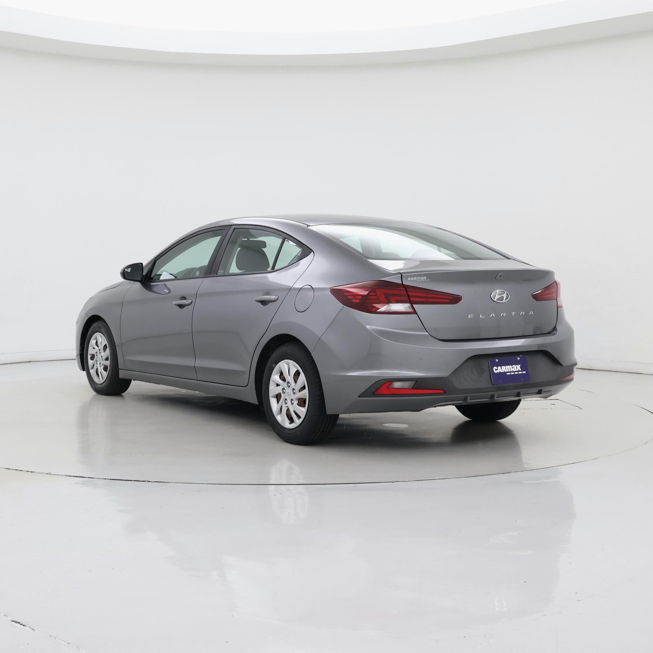 Thumbnail: 2019 Hyundai Elantra - 2