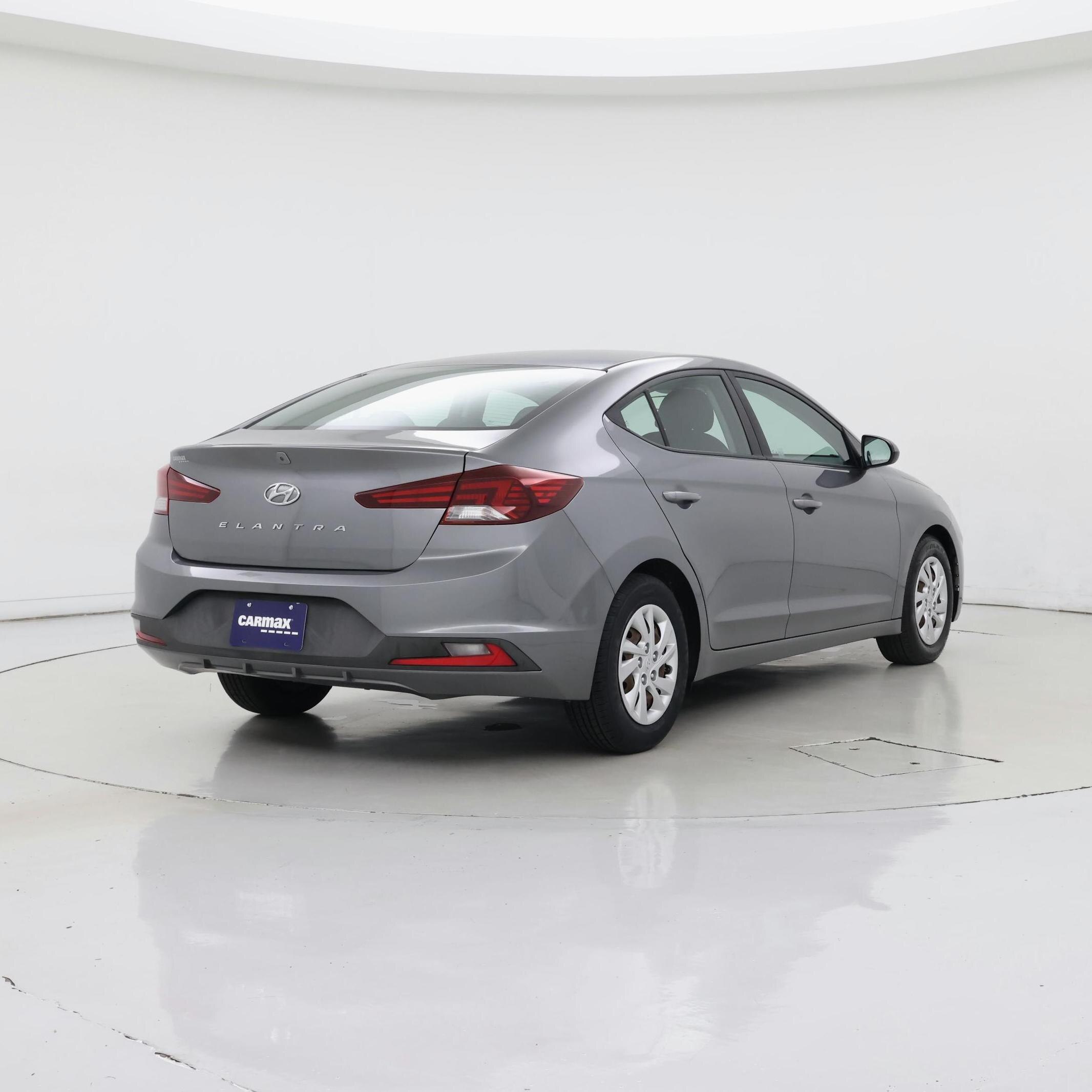 Thumbnail: 2019 Hyundai Elantra - 8