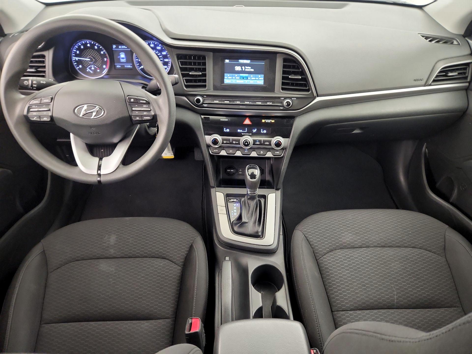 Thumbnail: 2020 Hyundai Elantra - 9