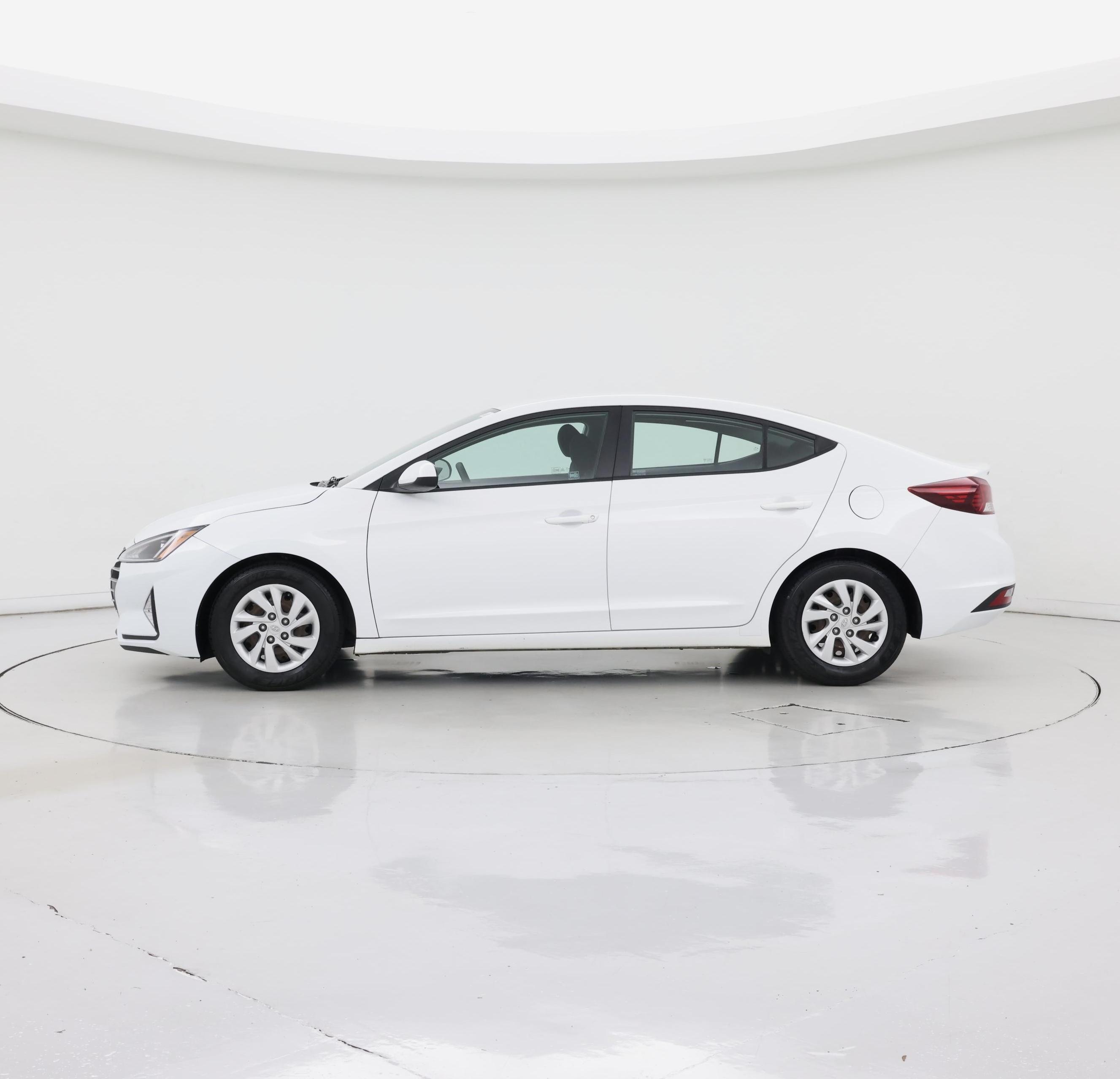 Thumbnail: 2020 Hyundai Elantra - 3