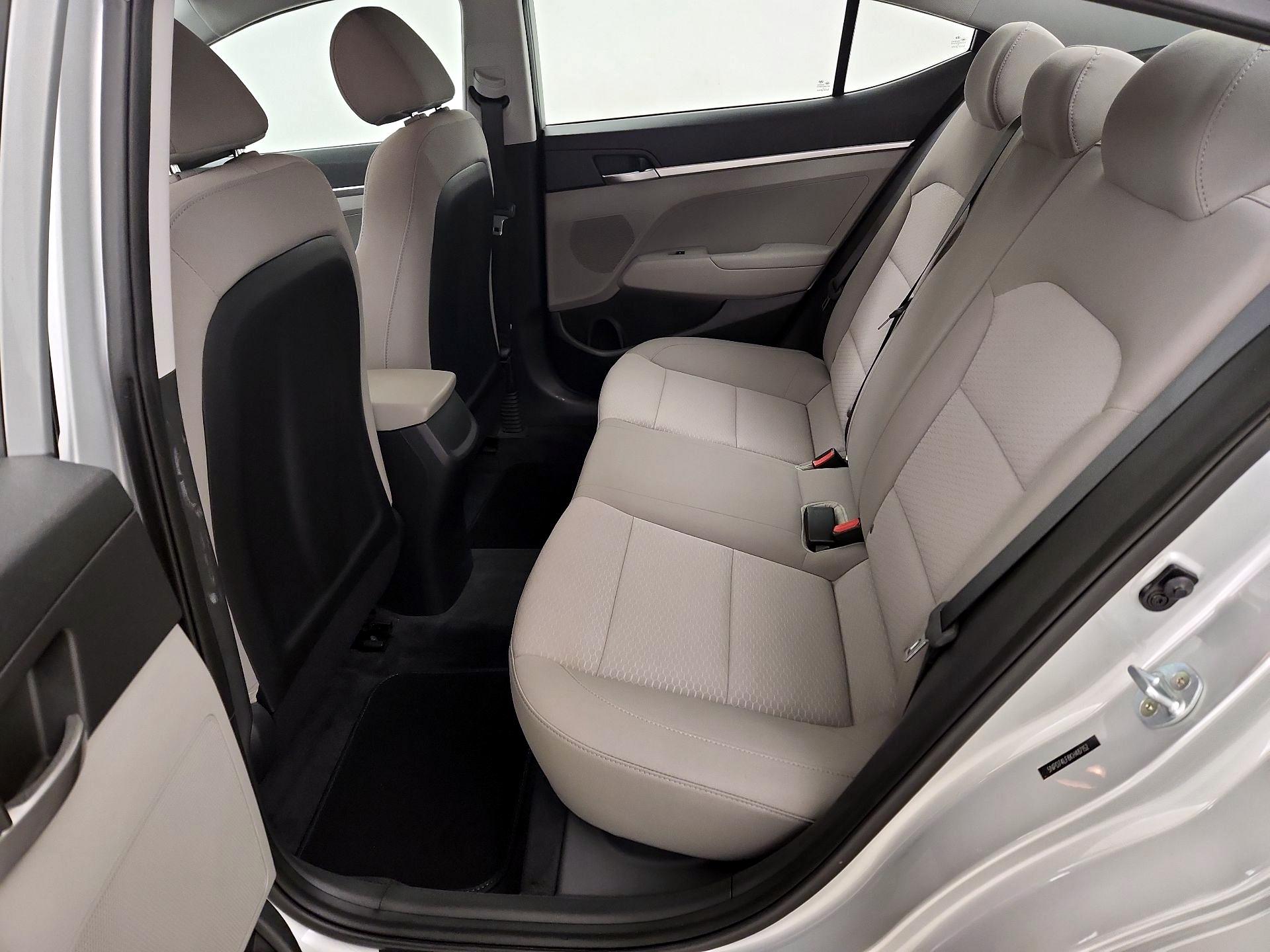Thumbnail: 2019 Hyundai Elantra - 19