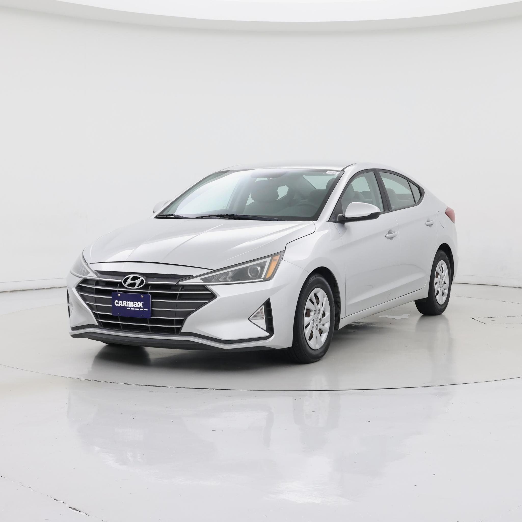 Thumbnail: 2019 Hyundai Elantra - 4