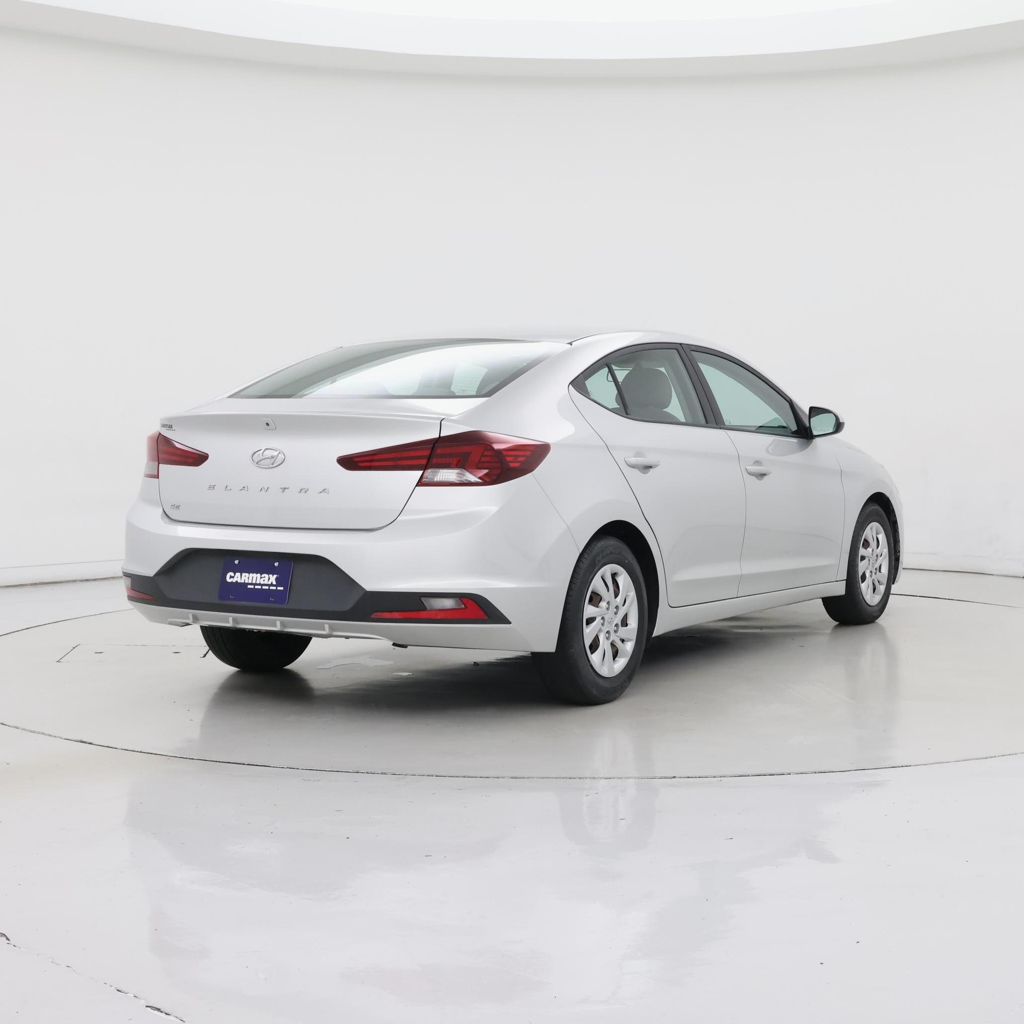 Thumbnail: 2019 Hyundai Elantra - 8