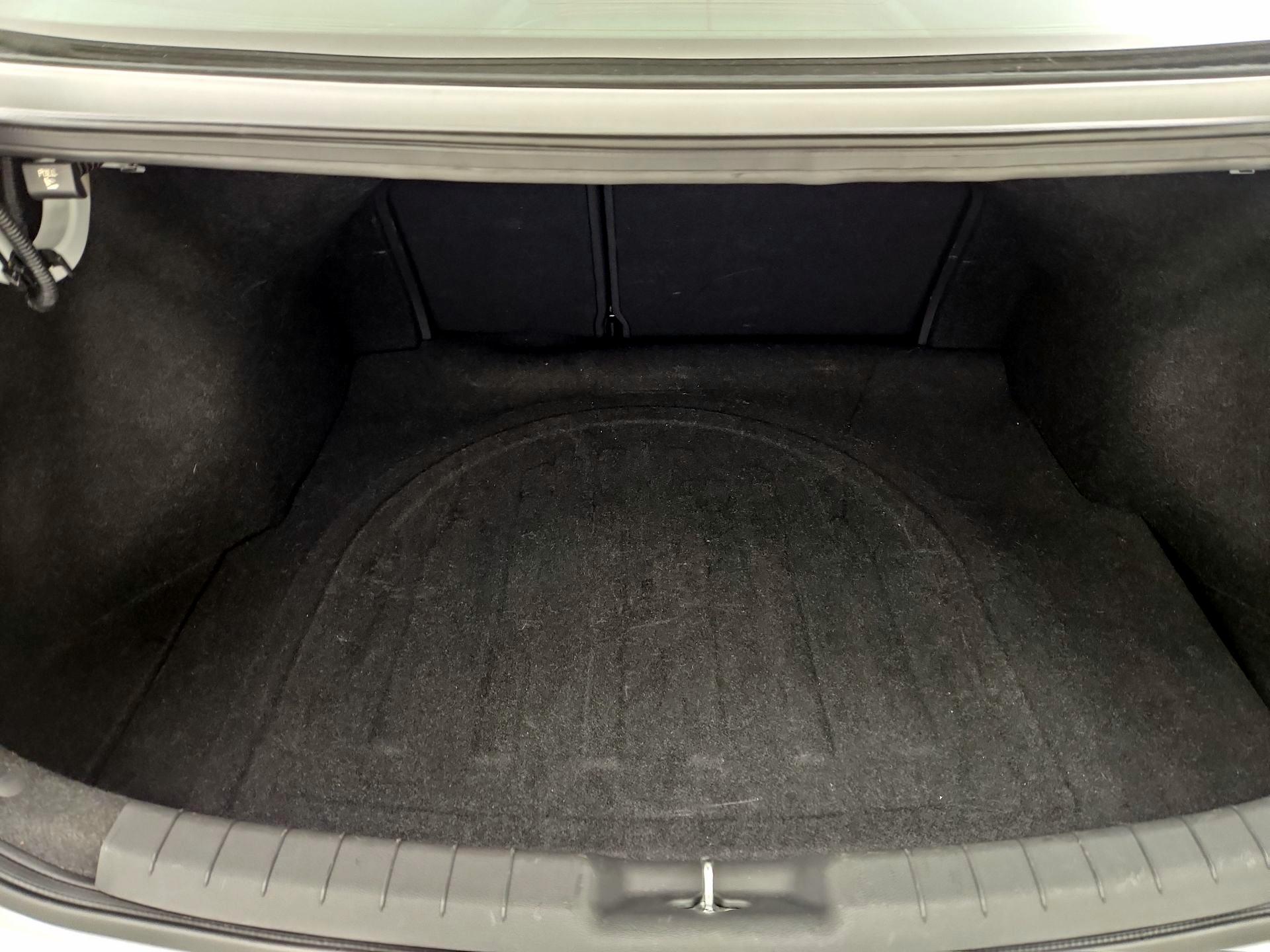 Thumbnail: 2019 Hyundai Elantra - 20