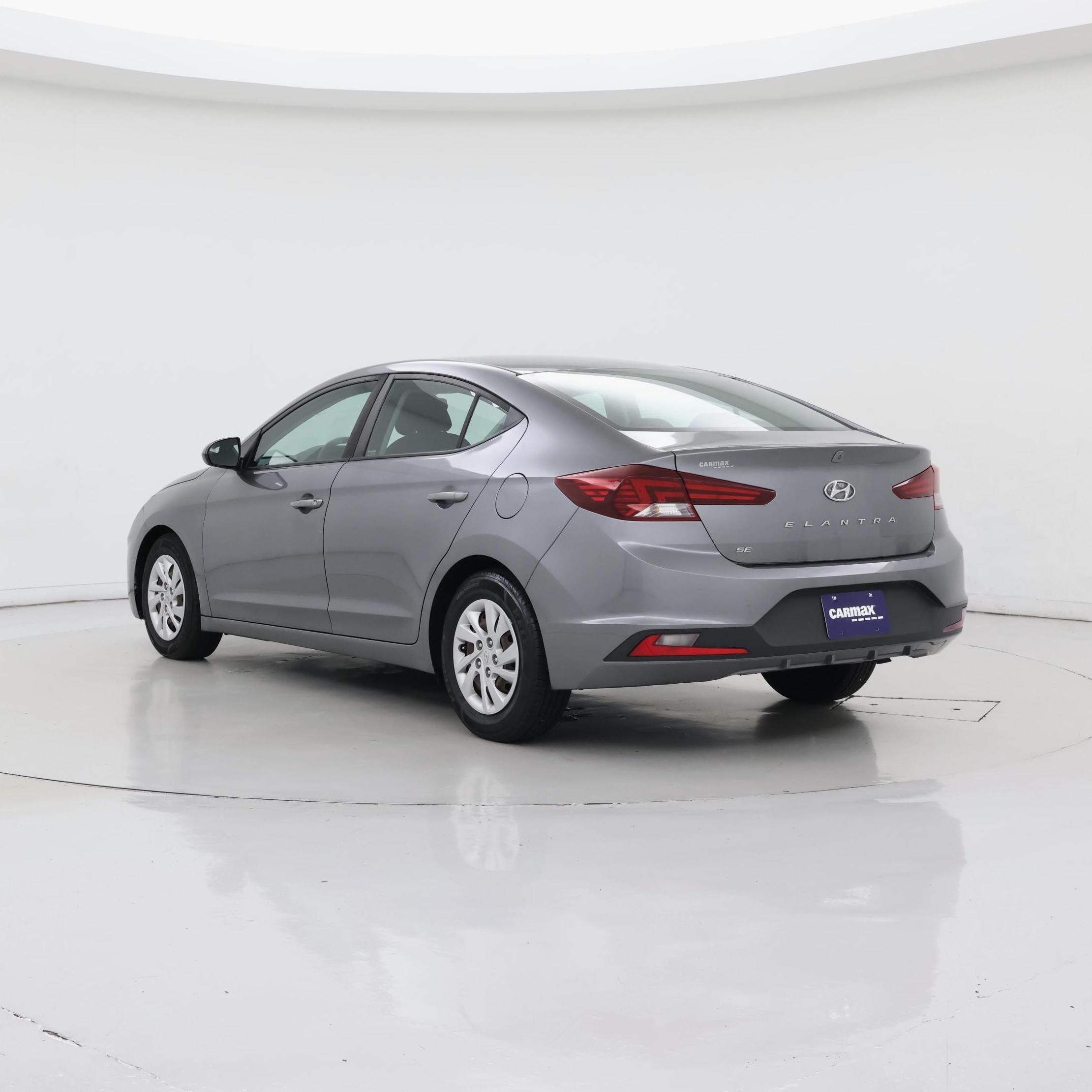 Thumbnail: 2019 Hyundai Elantra - 2
