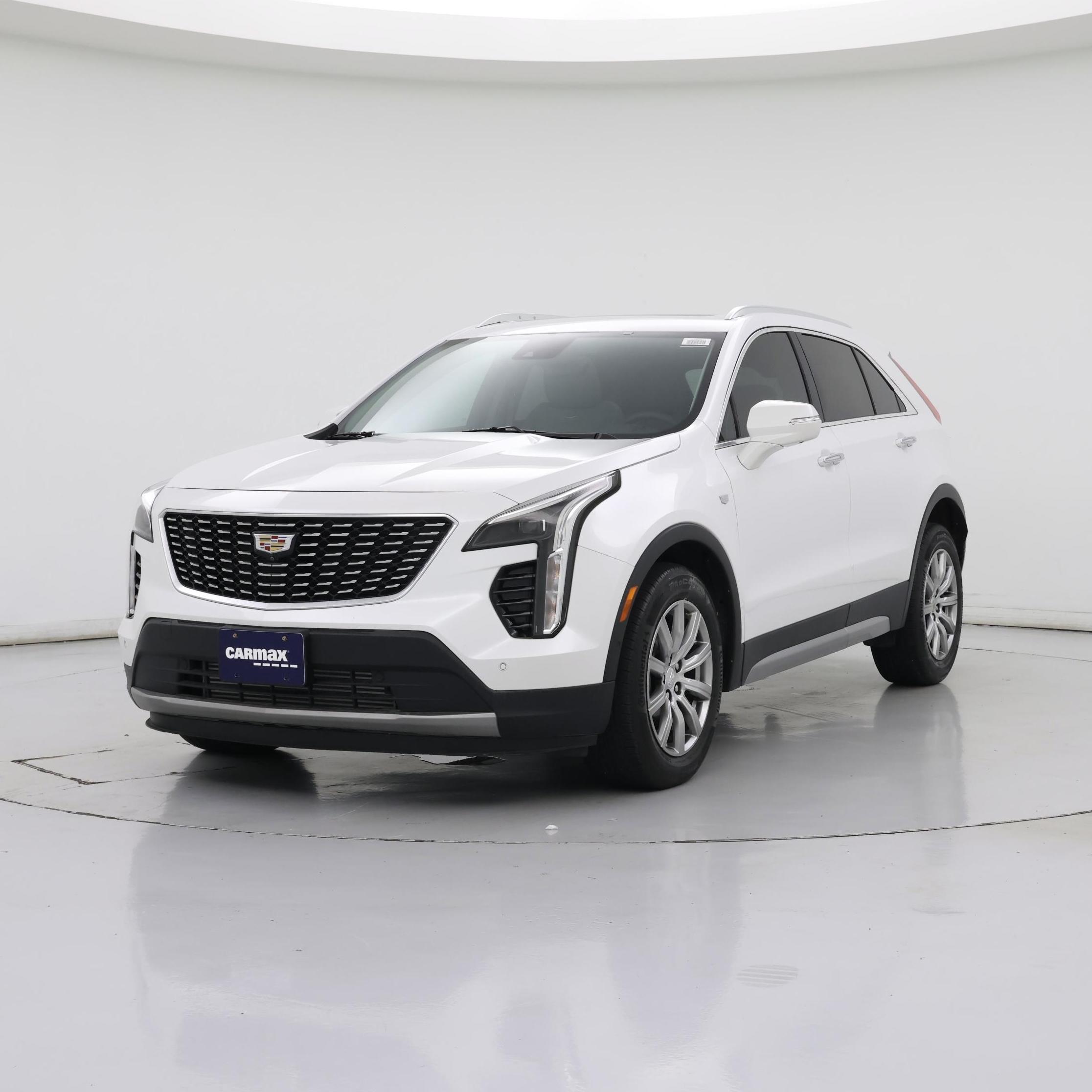 Thumbnail: 2022 Cadillac XT4 - 4