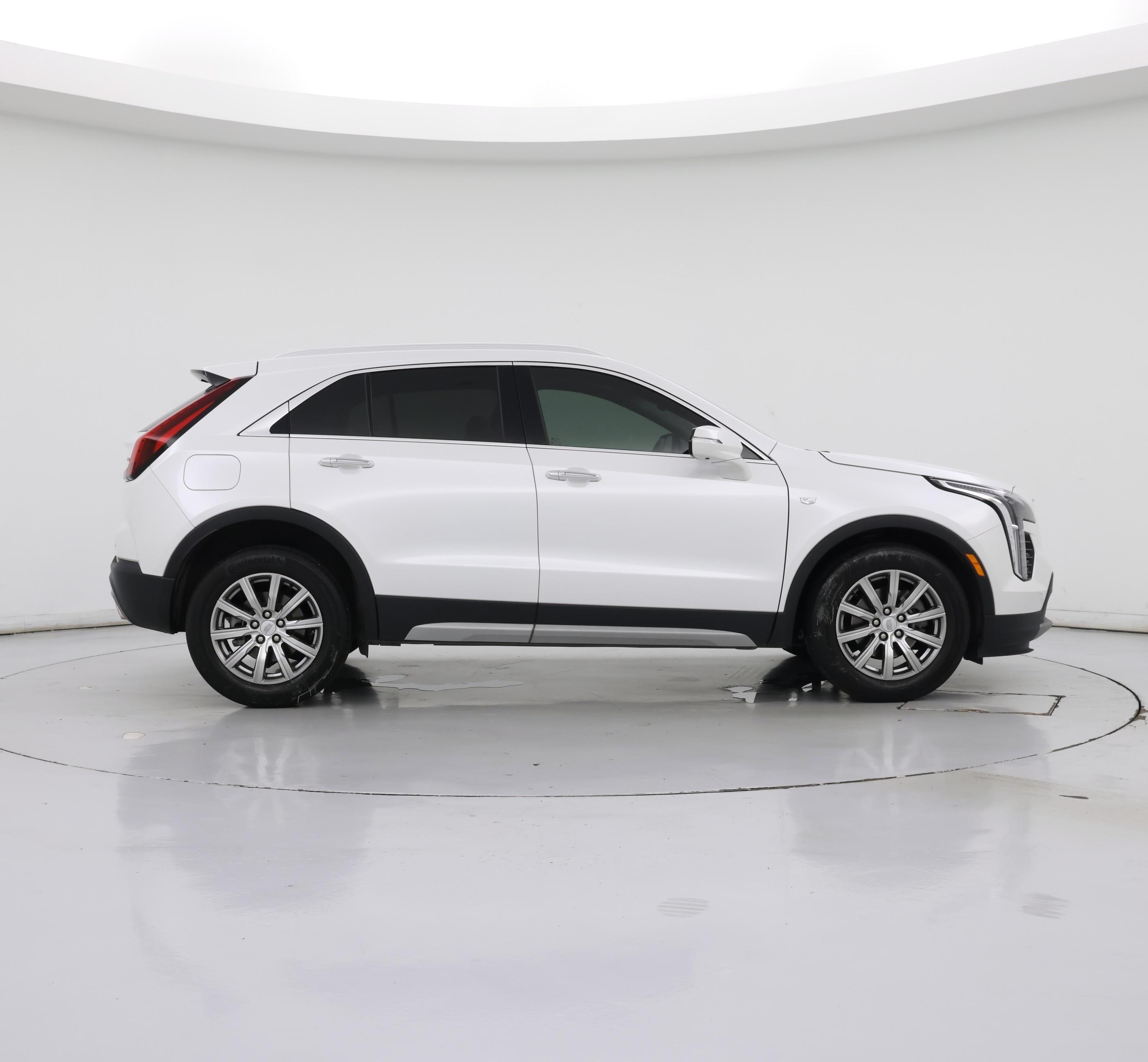 Thumbnail: 2022 Cadillac XT4 - 7