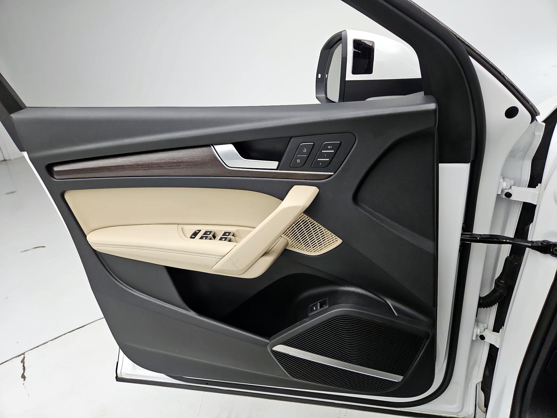 Thumbnail: 2024 Audi Q5 - 12