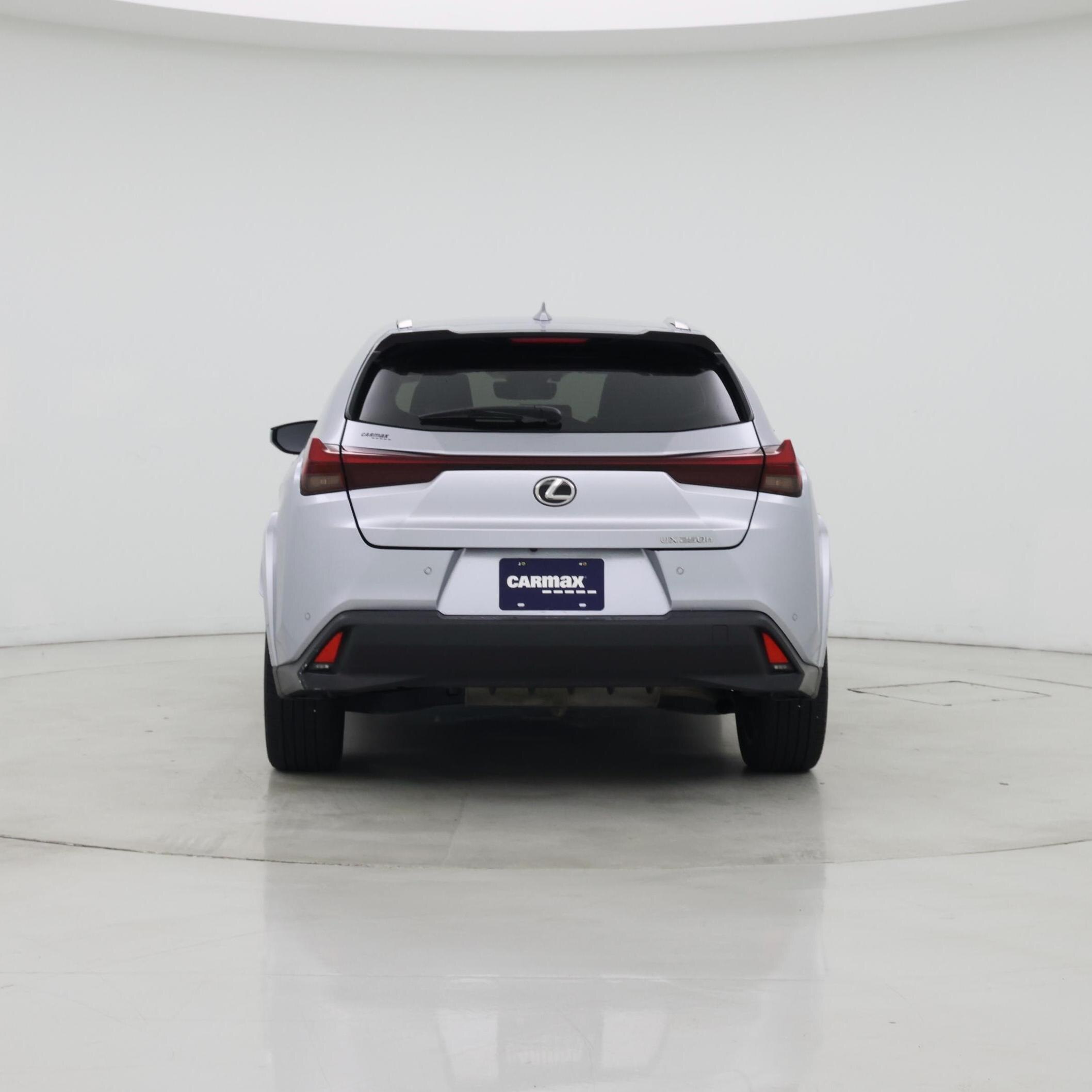 Thumbnail: 2023 Lexus UX - 6