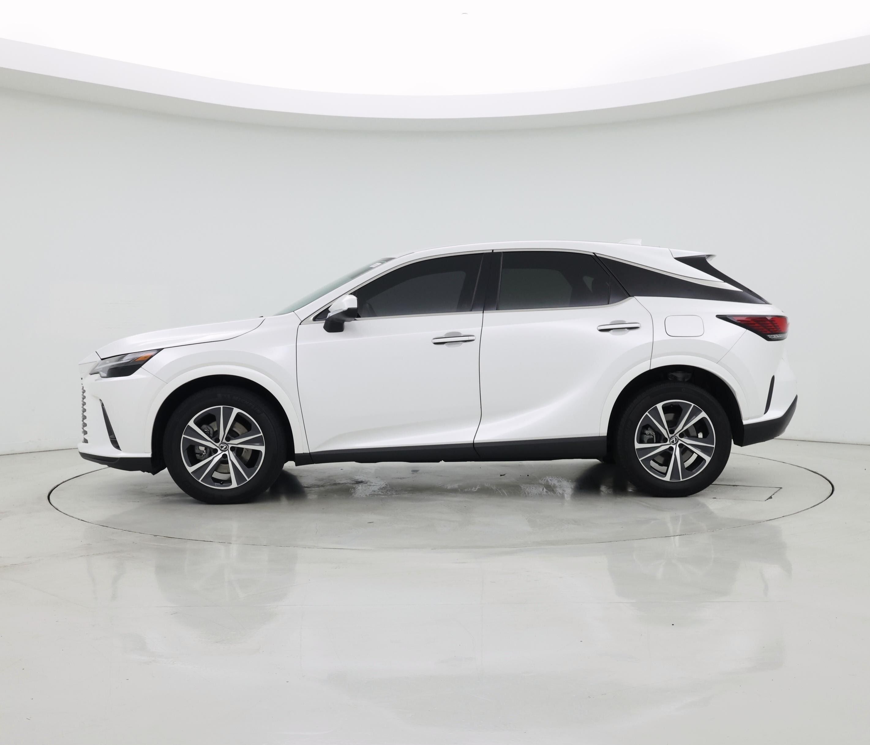 Thumbnail: 2023 Lexus RX - 3