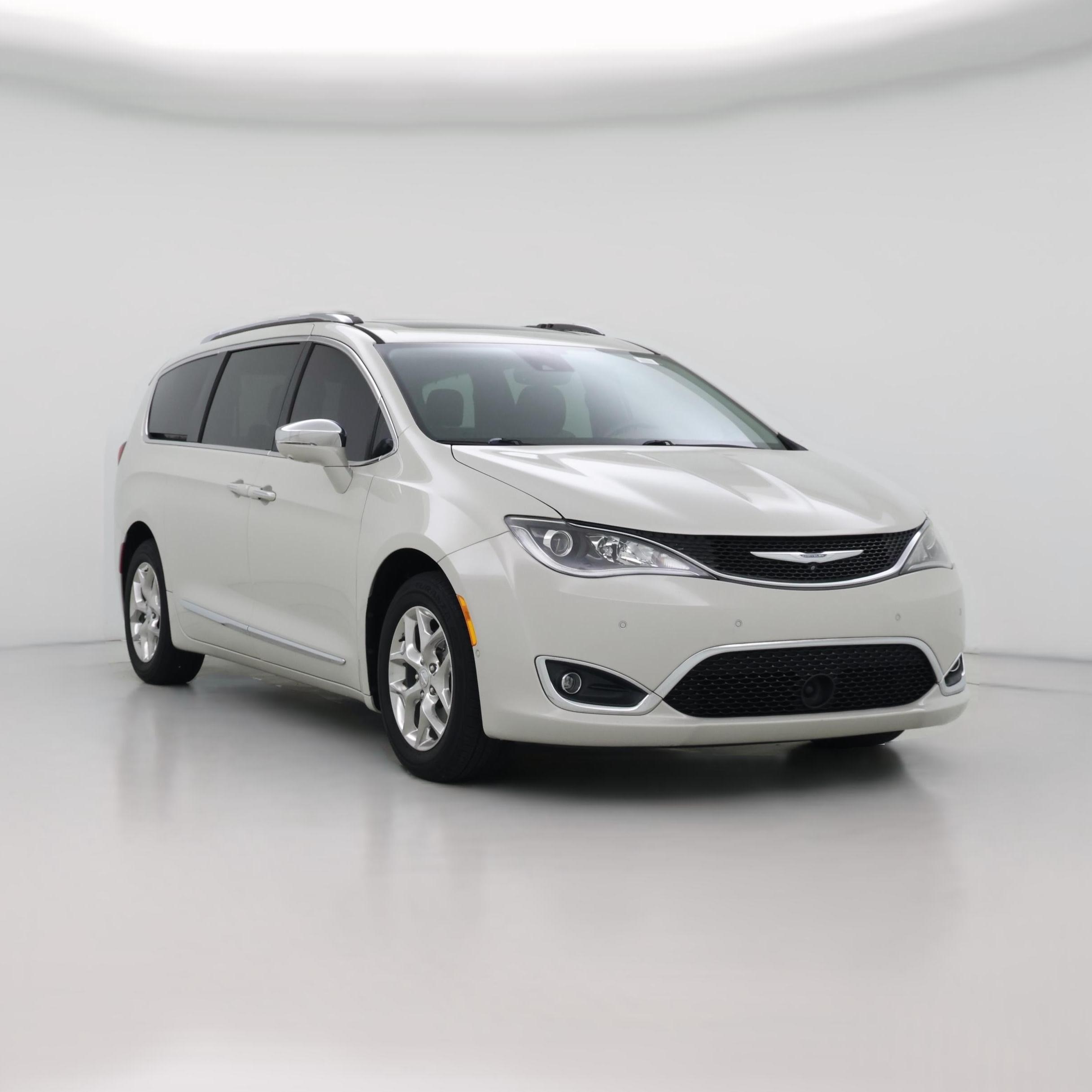 Thumbnail: 2017 Chrysler Pacifica - 1