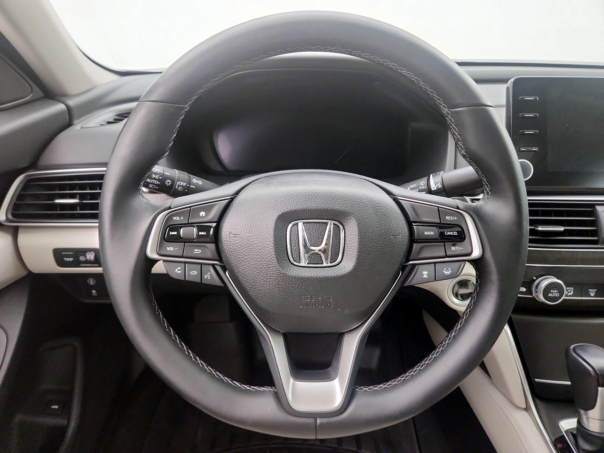 Thumbnail: 2018 Honda Accord - 10
