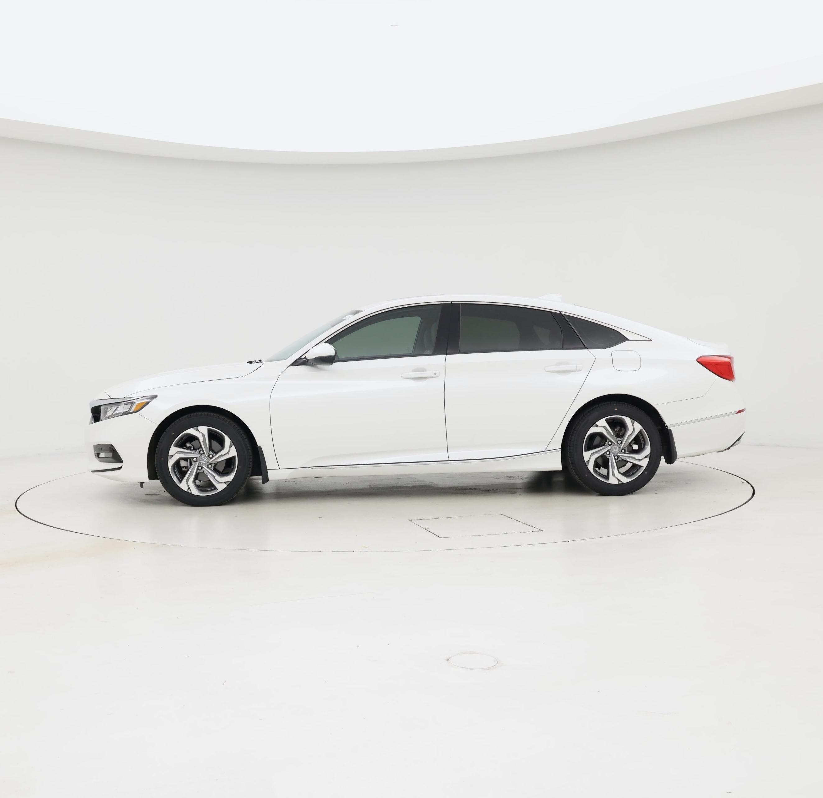 Thumbnail: 2018 Honda Accord - 3