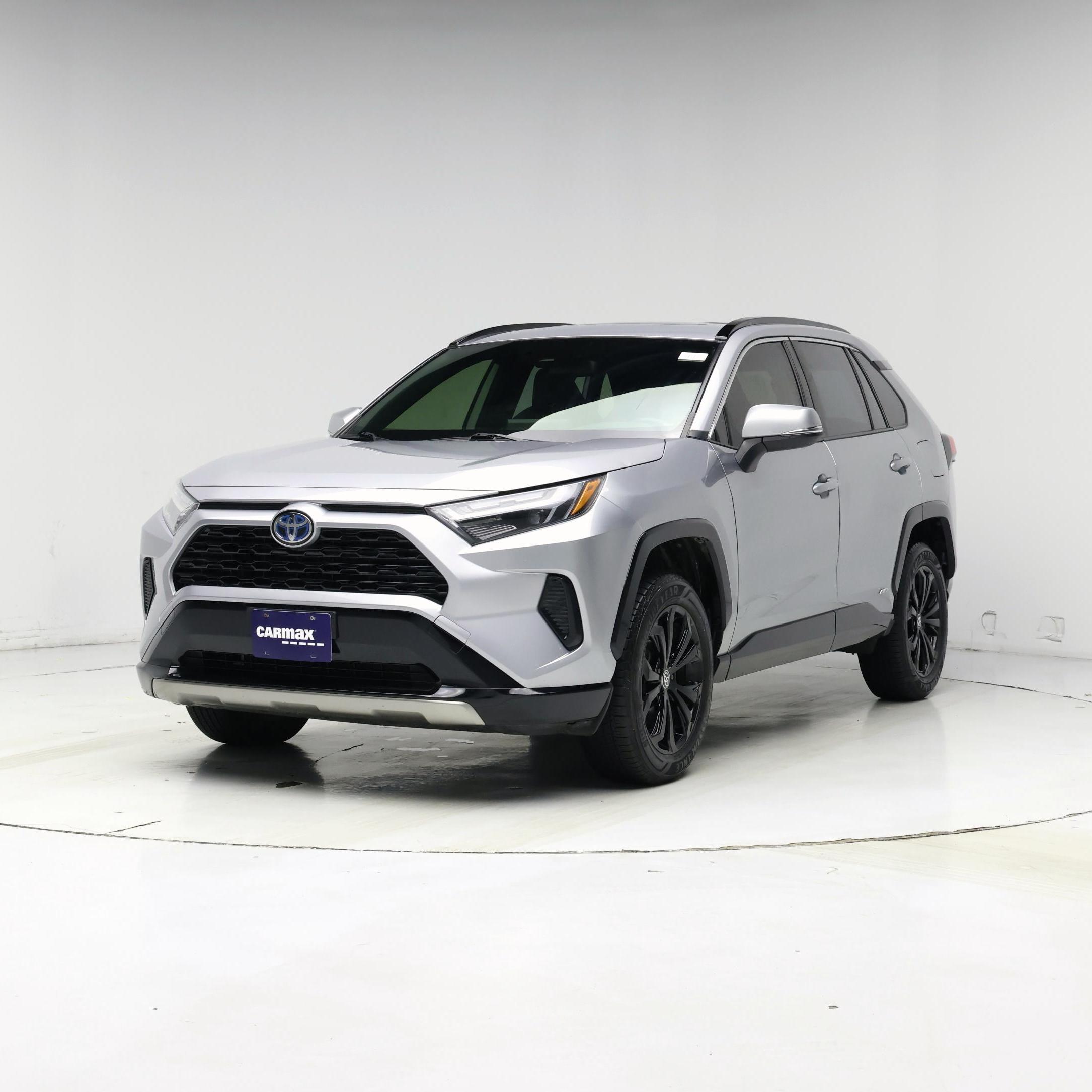 Thumbnail: 2022 Toyota RAV4 - 4
