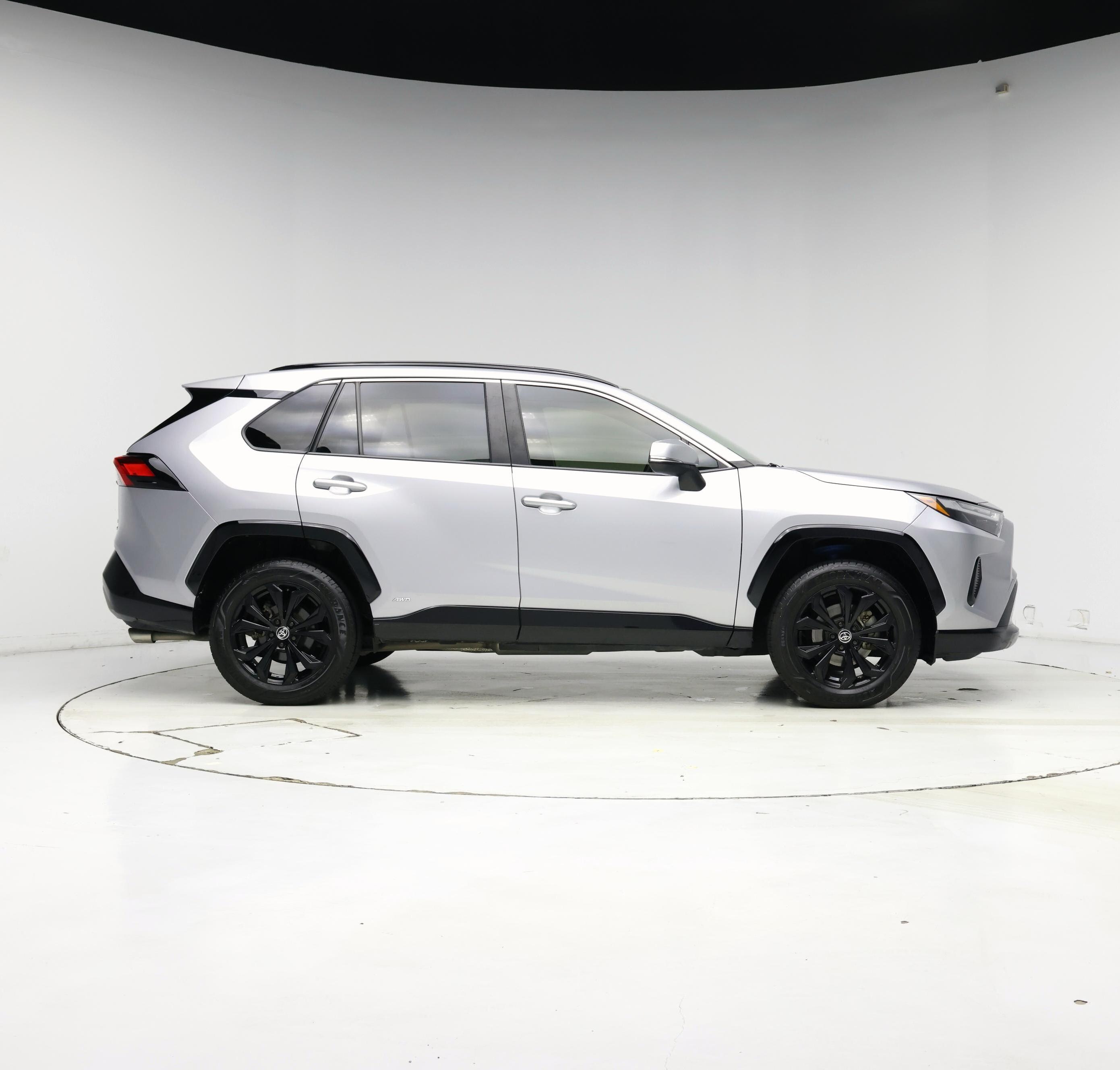 Thumbnail: 2022 Toyota RAV4 - 7