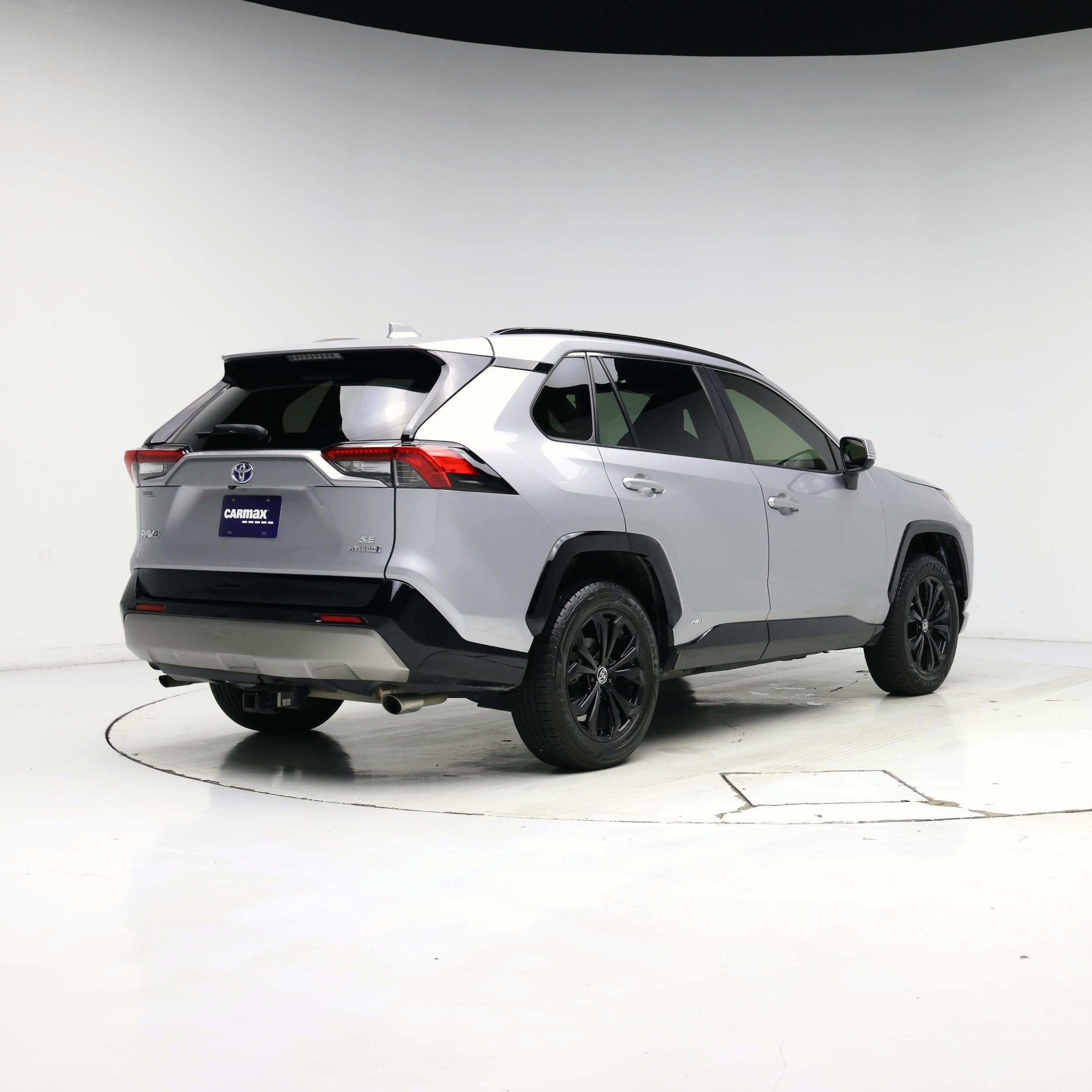 Thumbnail: 2022 Toyota RAV4 - 8