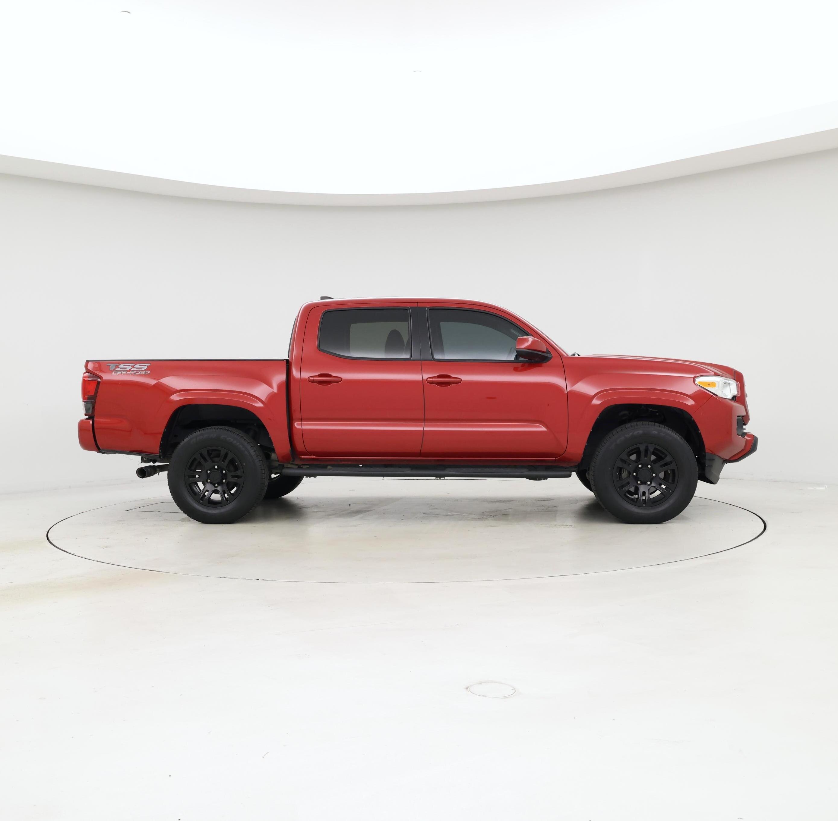 Thumbnail: 2019 Toyota Tacoma - 7