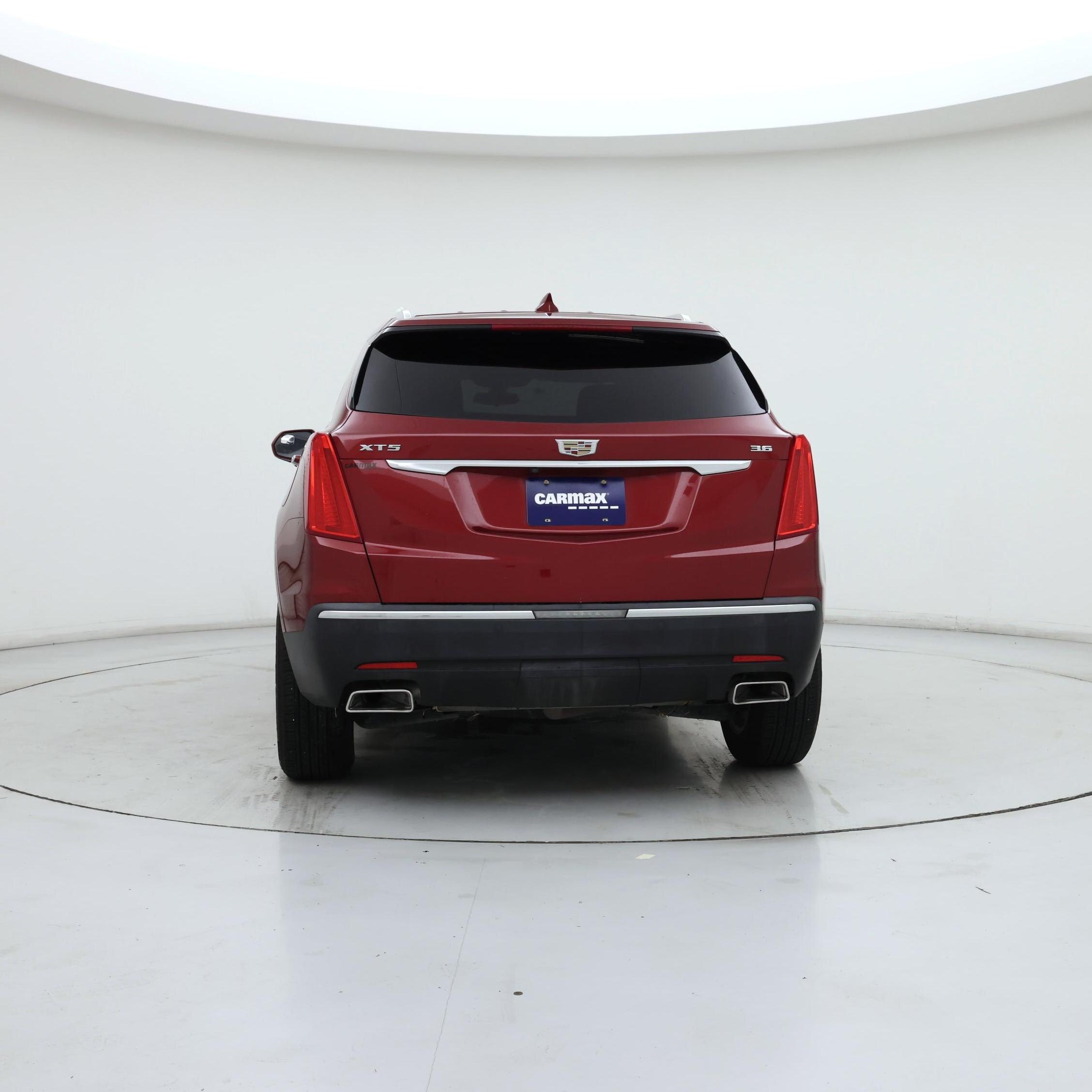 Thumbnail: 2019 Cadillac XT5 - 6