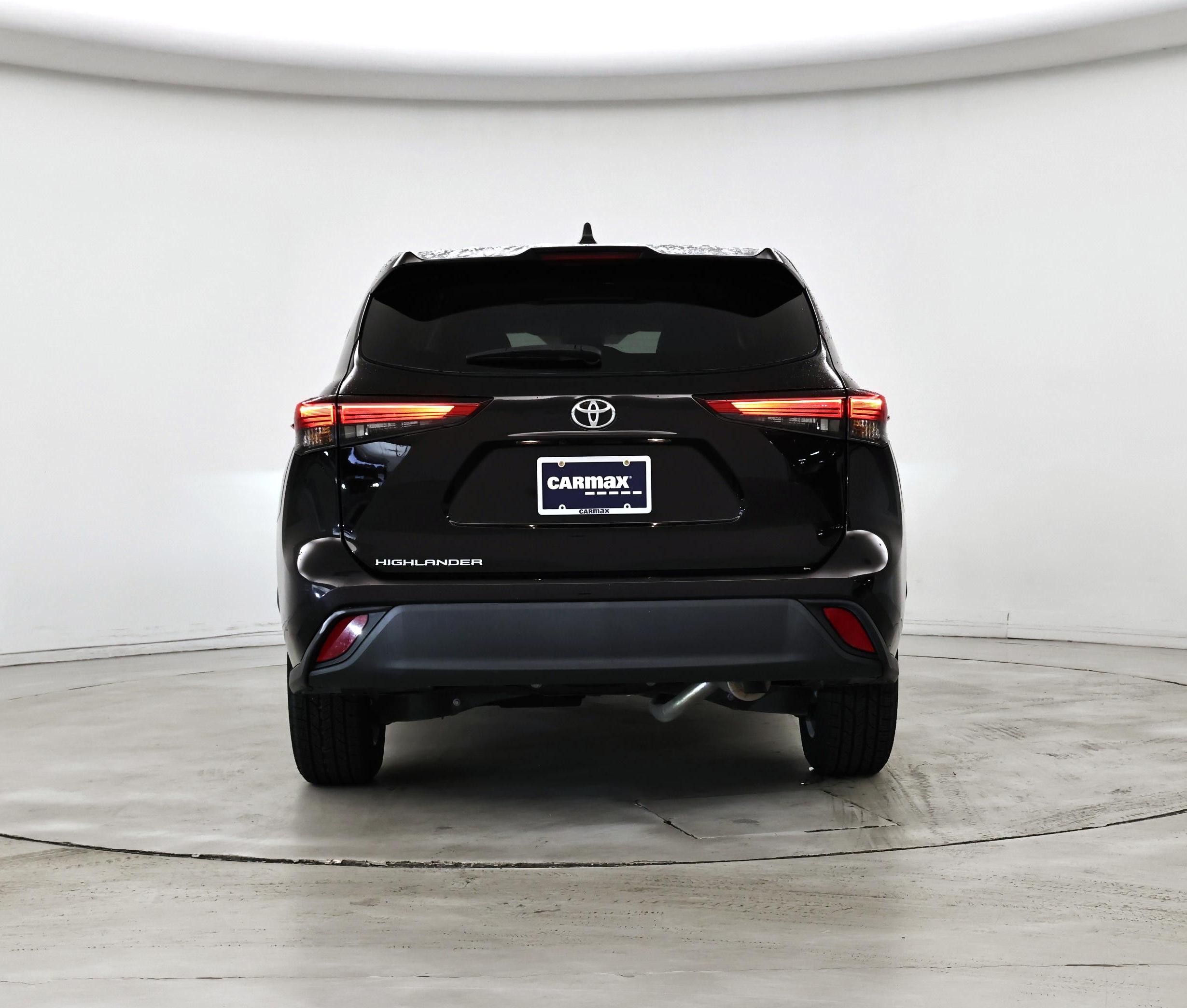 Thumbnail: 2022 Toyota Highlander - 6
