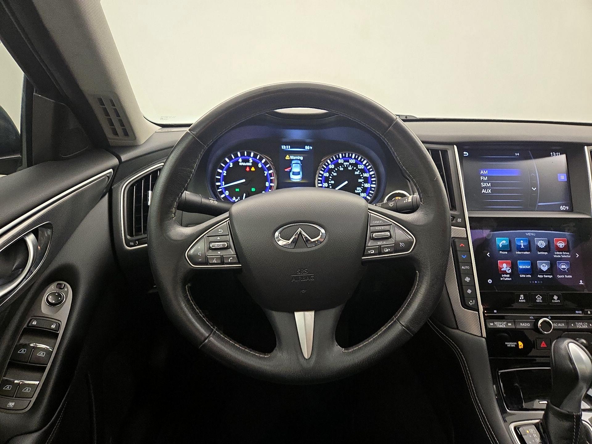 Thumbnail: 2016 INFINITI Q50 - 10