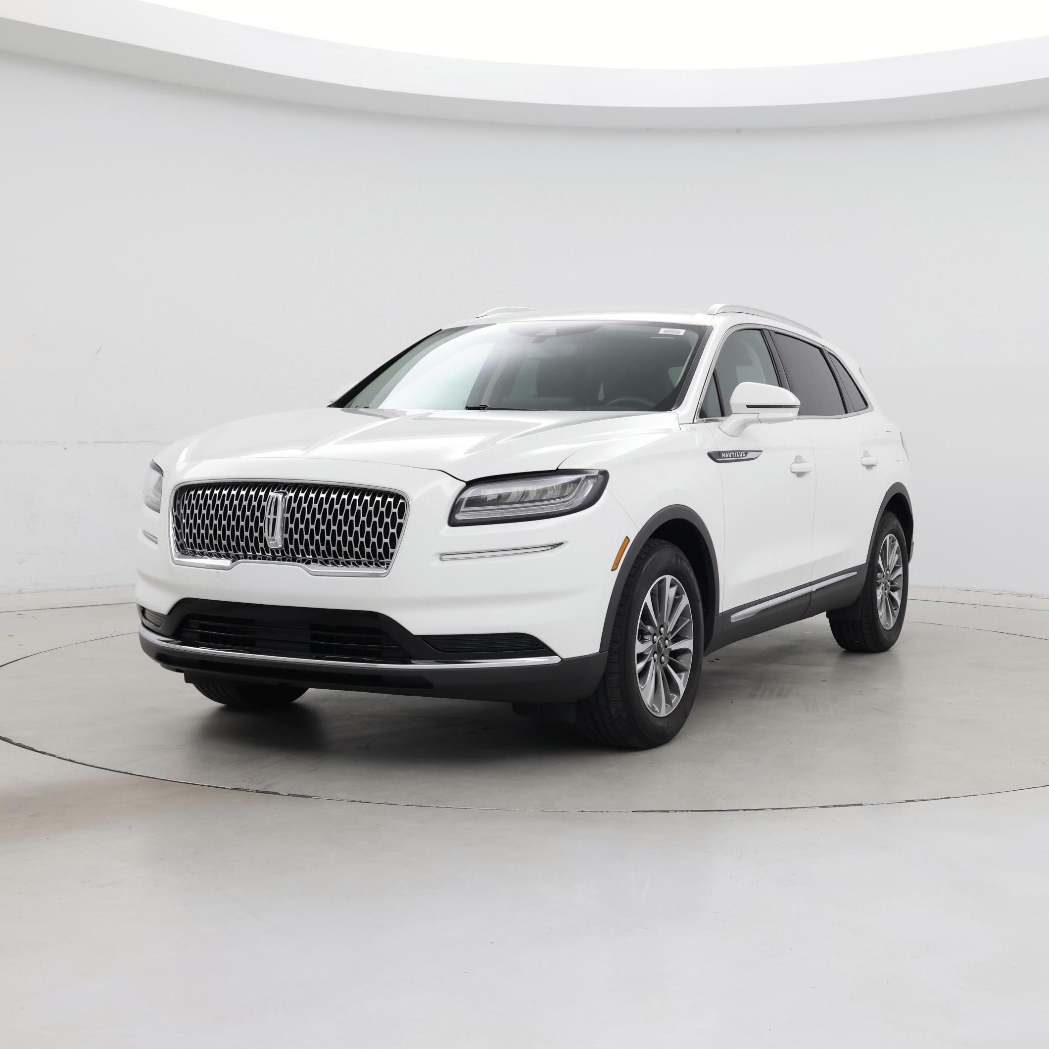 Thumbnail: 2022 Lincoln Nautilus - 4