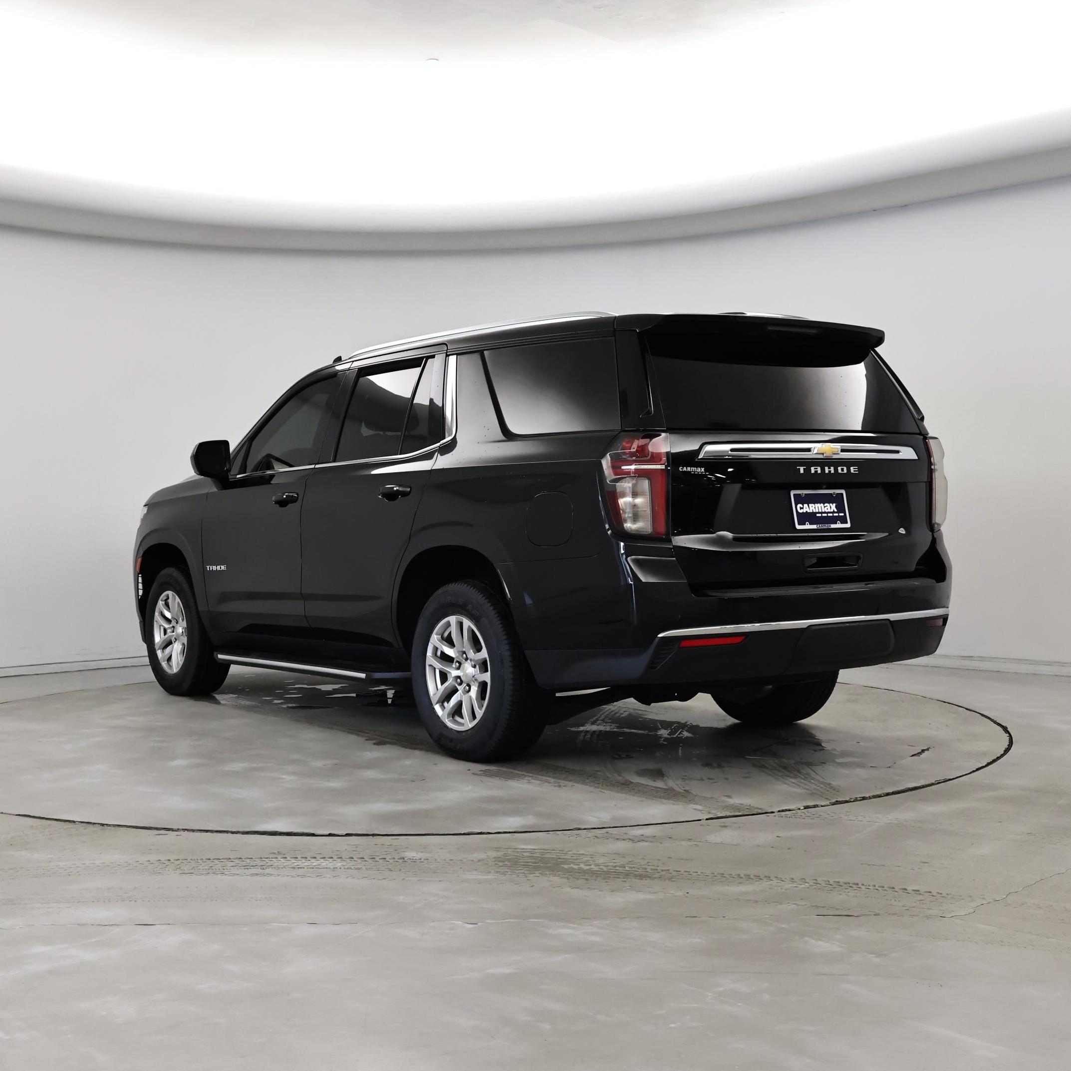 Thumbnail: 2022 Chevrolet Tahoe - 2