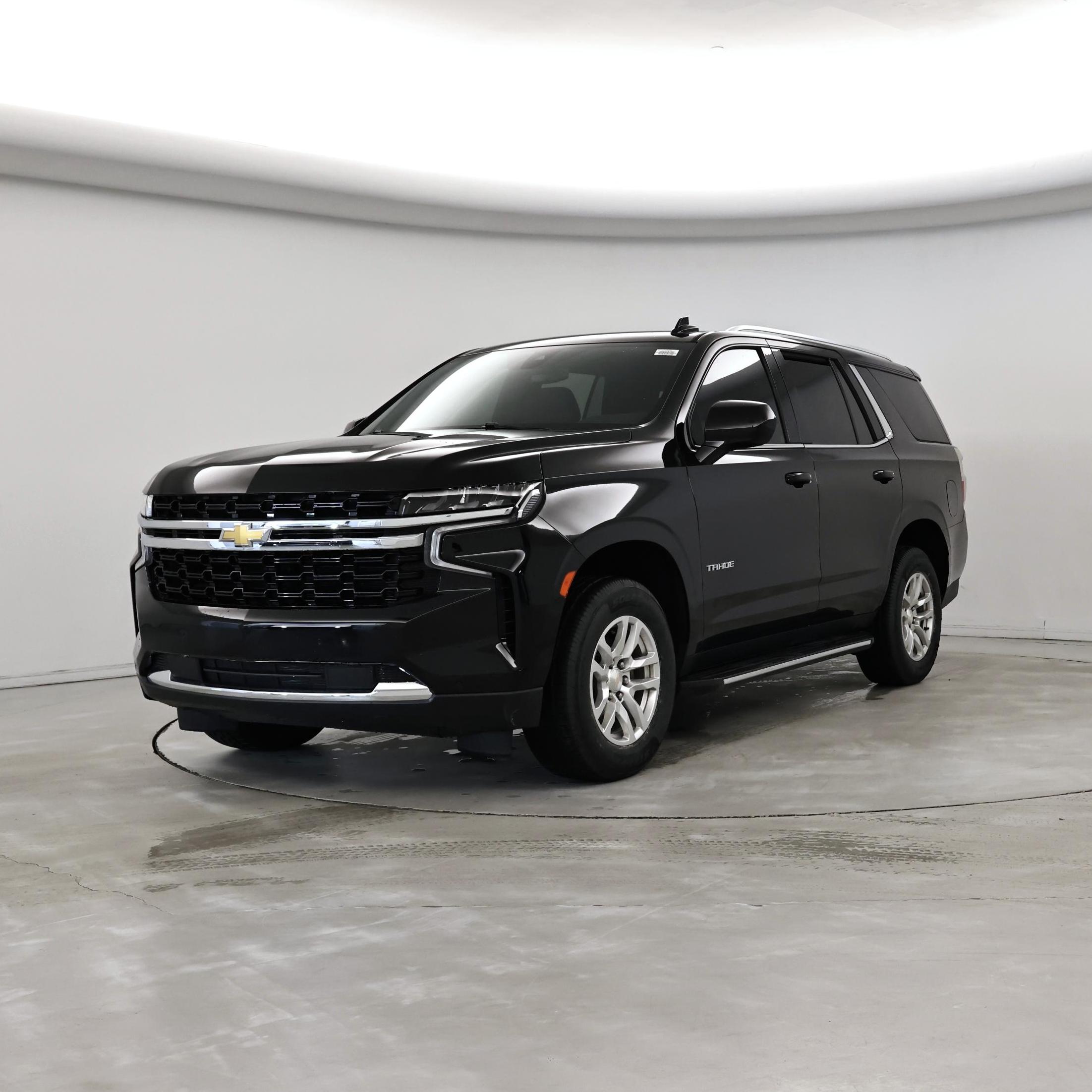 Thumbnail: 2022 Chevrolet Tahoe - 4