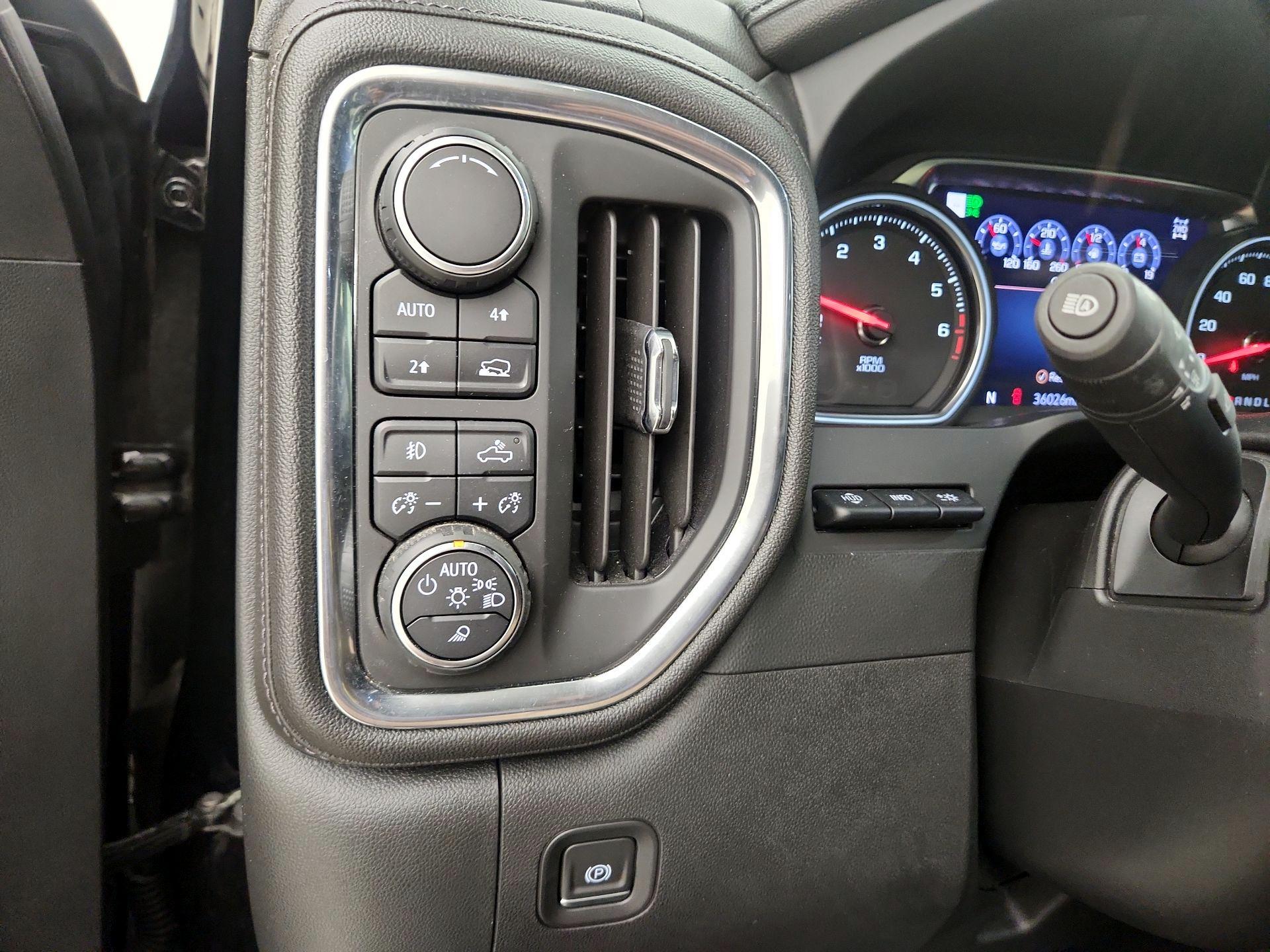 Thumbnail: 2019 Chevrolet Silverado 1500 - 13