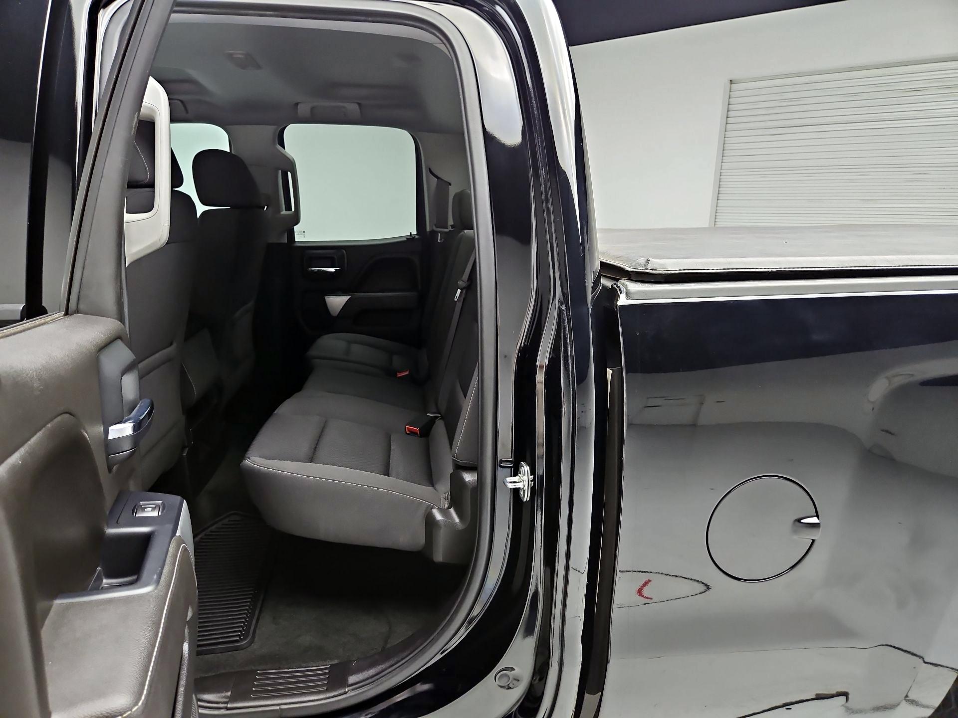 Thumbnail: 2016 Chevrolet Silverado 1500 - 19