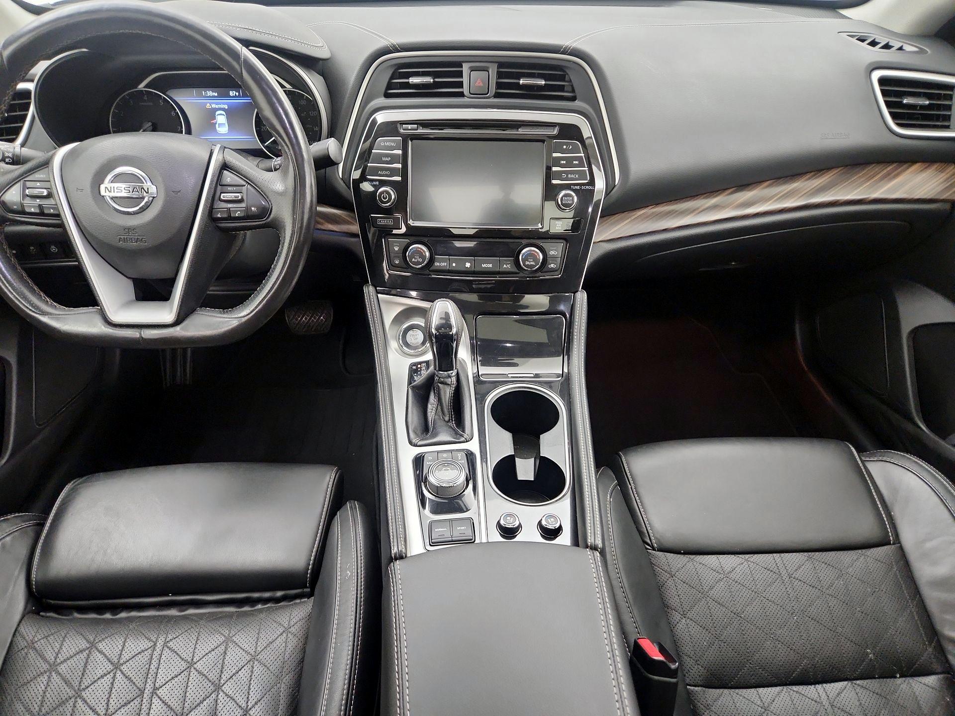 Thumbnail: 2017 Nissan Maxima - 9