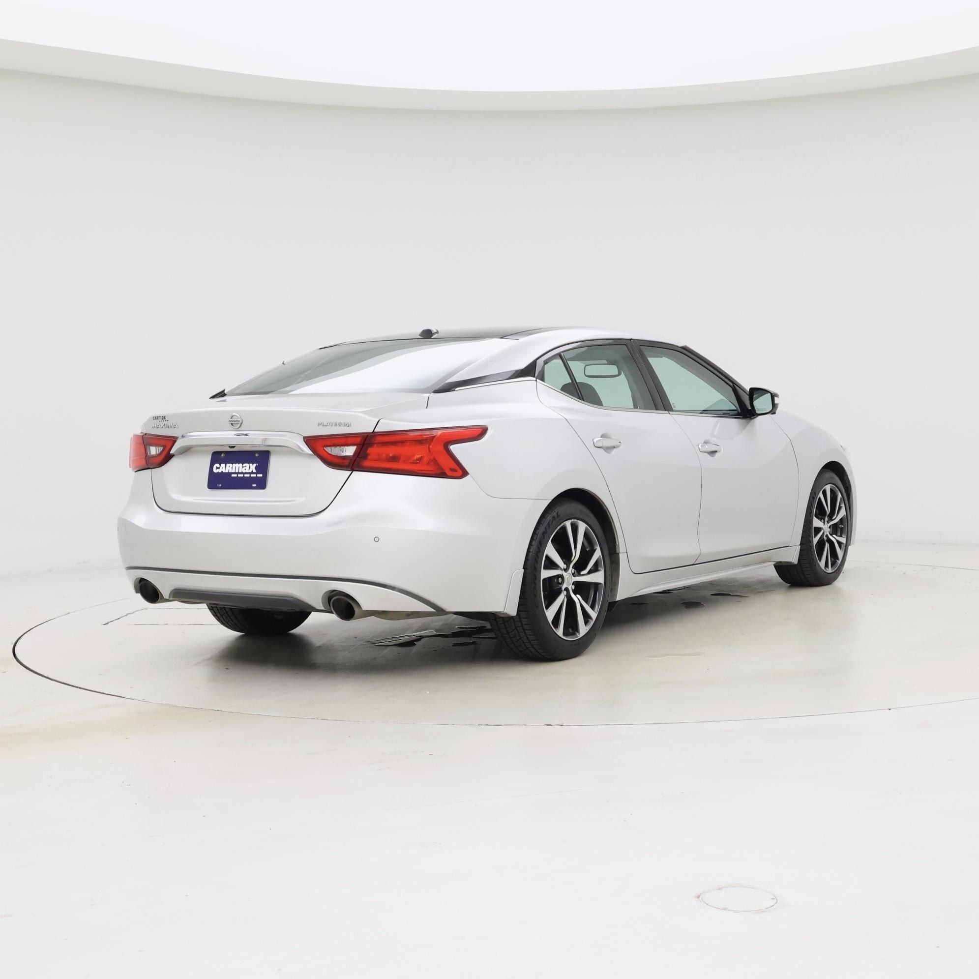 Thumbnail: 2017 Nissan Maxima - 8