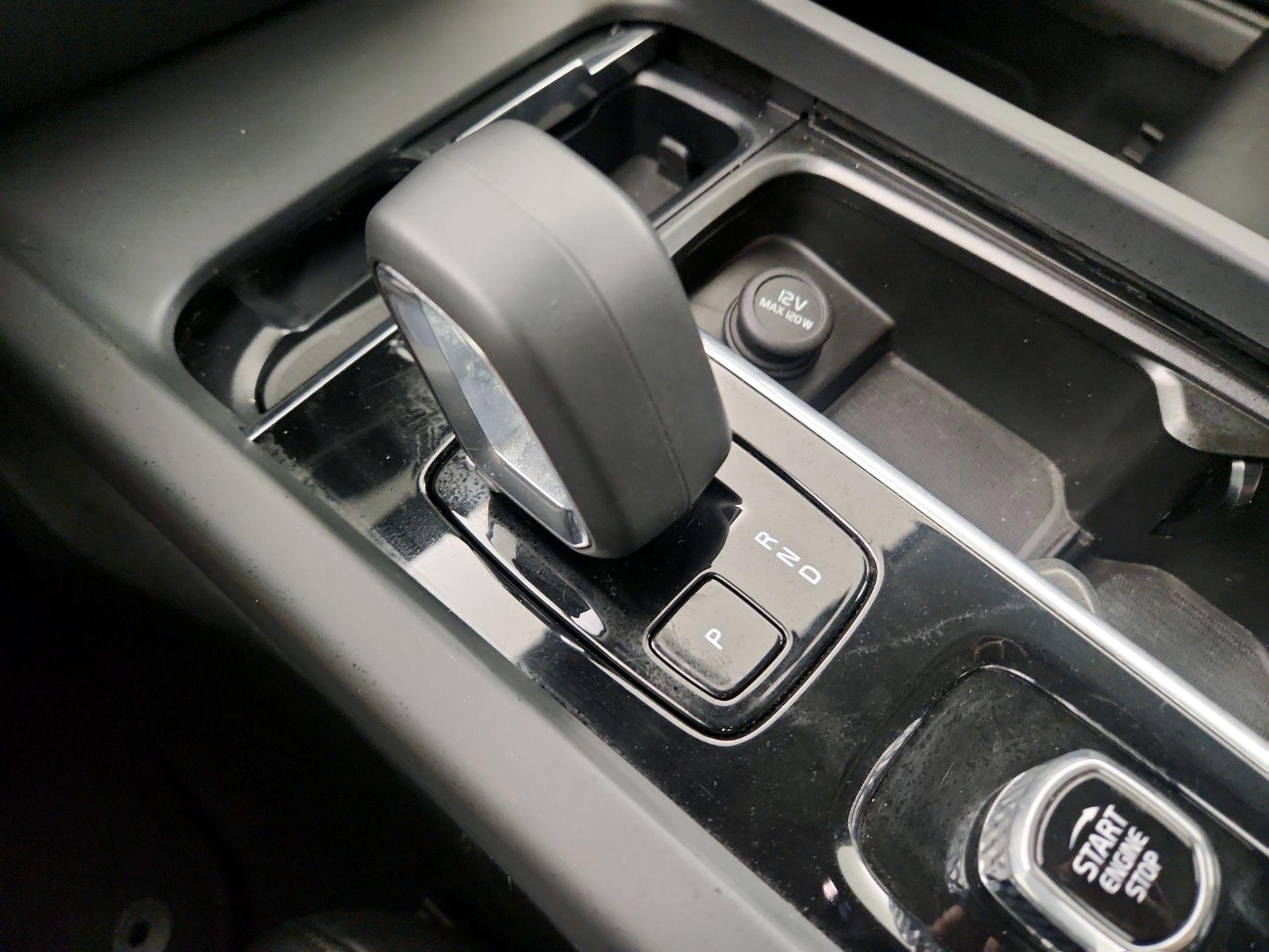 Thumbnail: 2024 Volvo S60 - 18